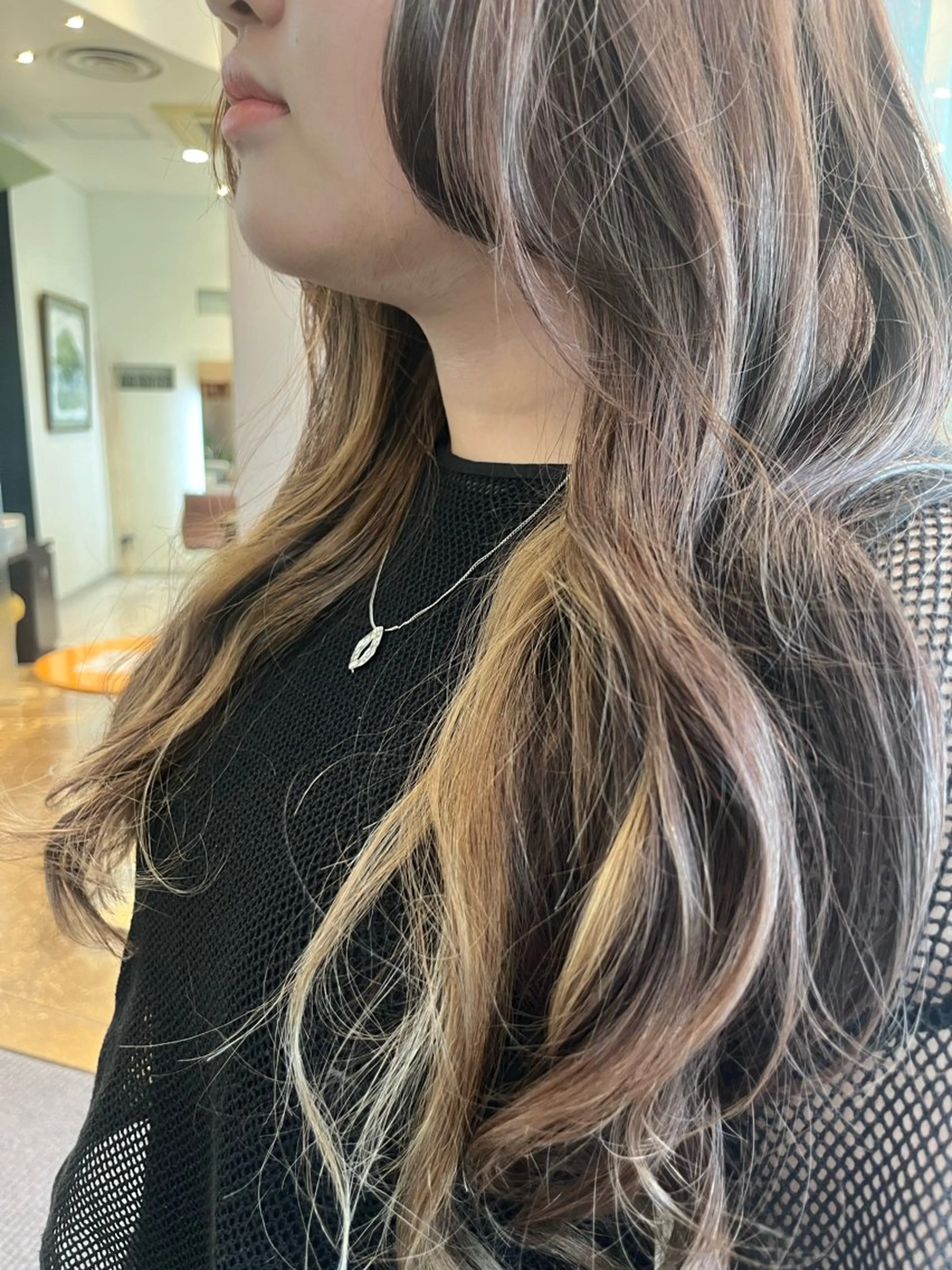 ロング カラー AVEDAカラー/ oharaのヘアスタイル