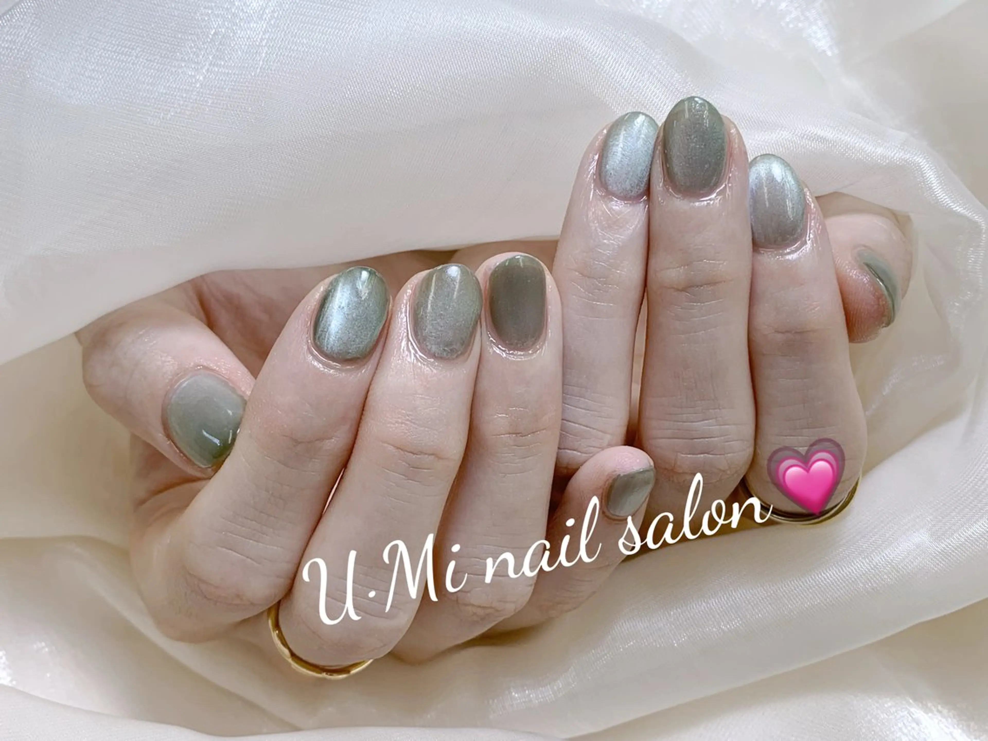 ネイル マグネットネイル マグネットワンカラー ワンカラーネイル U·Mi nail salon所属・U·Mi 上野御徒町容のネイルデザイン