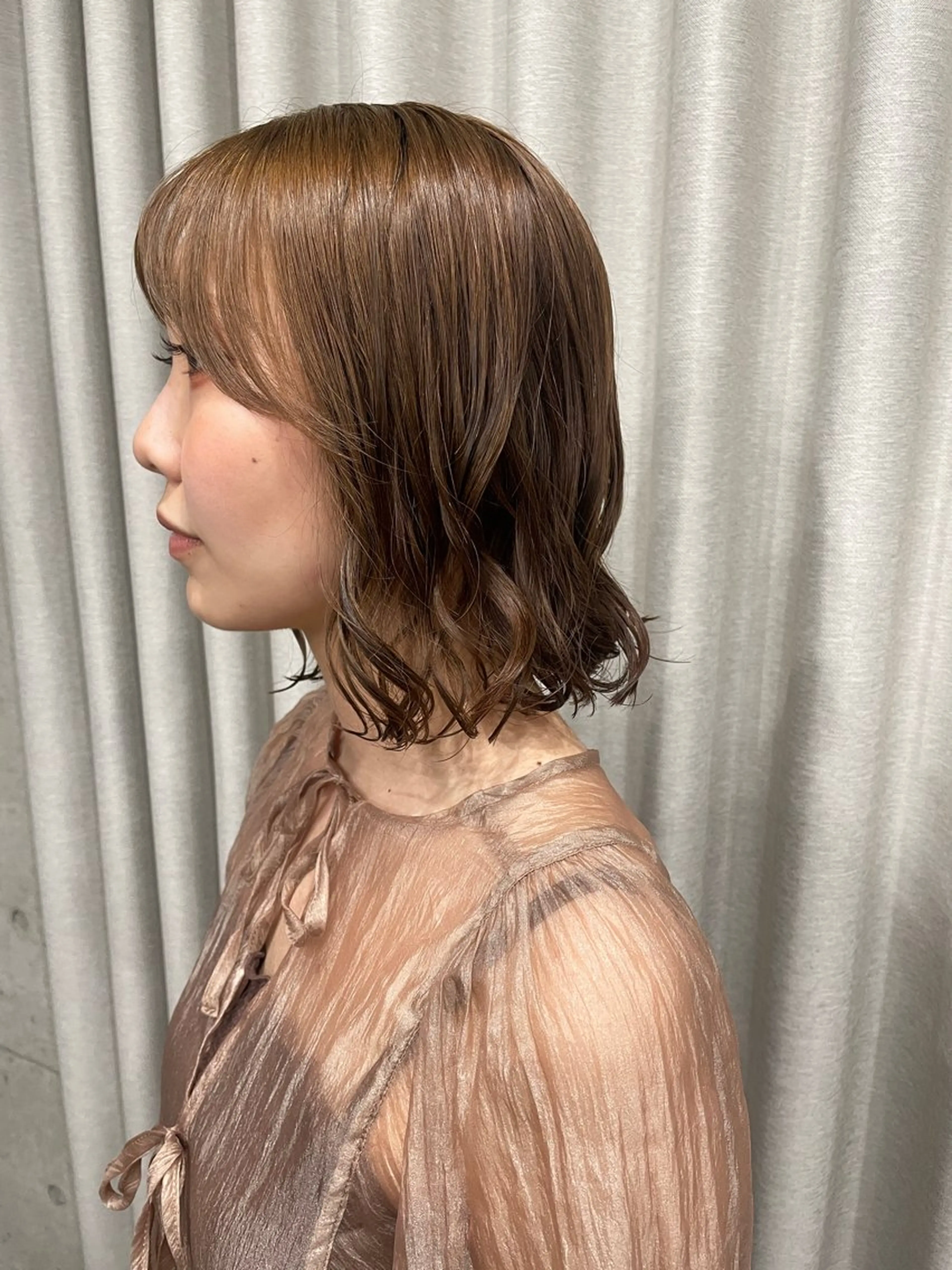 ミディアム カラー カット 表参道🌿赤み消し カラー/チナツのヘアスタイル