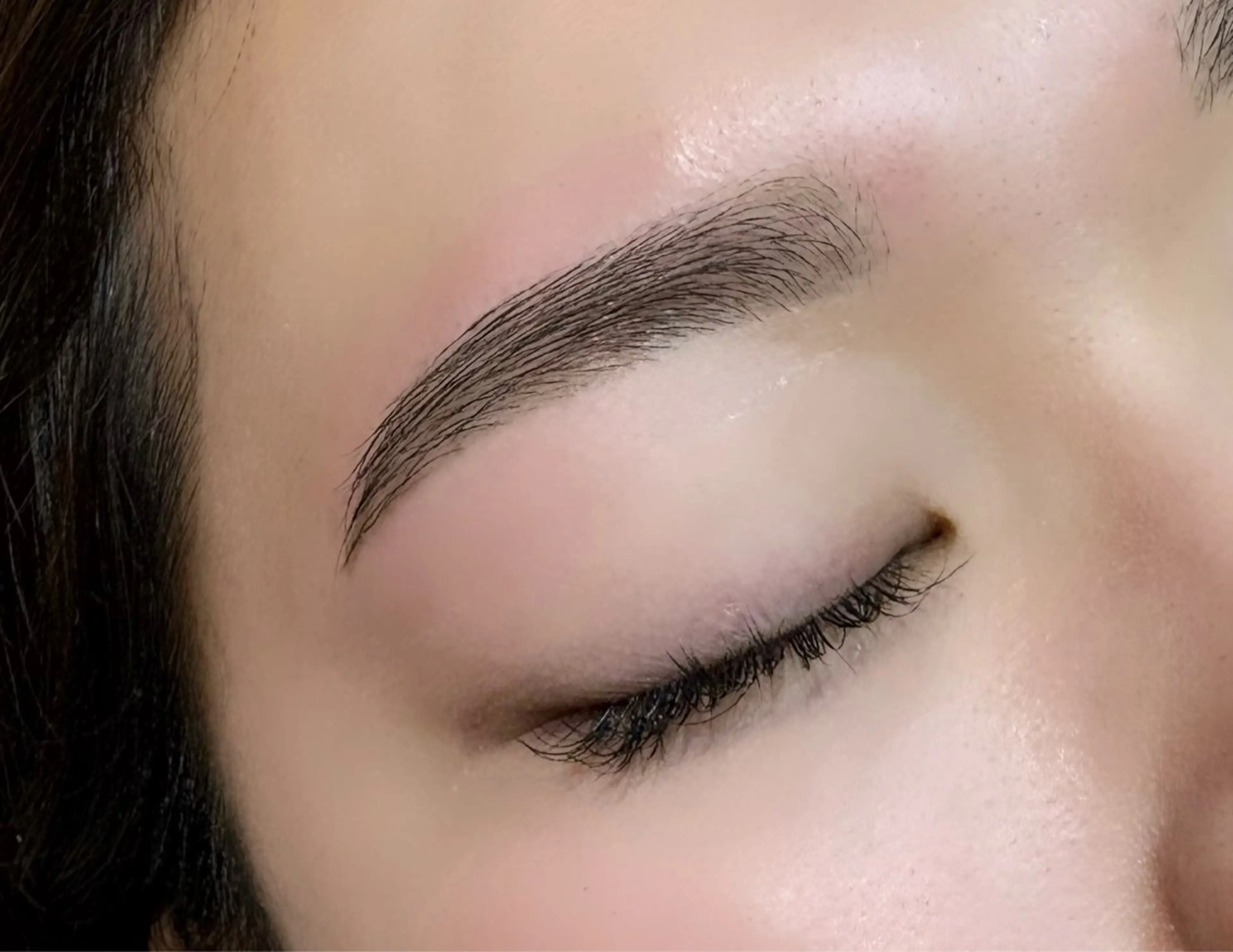 アイブロウ ワックス脱毛 LaBlanche ゆいの眉毛・アイブロウイメージ