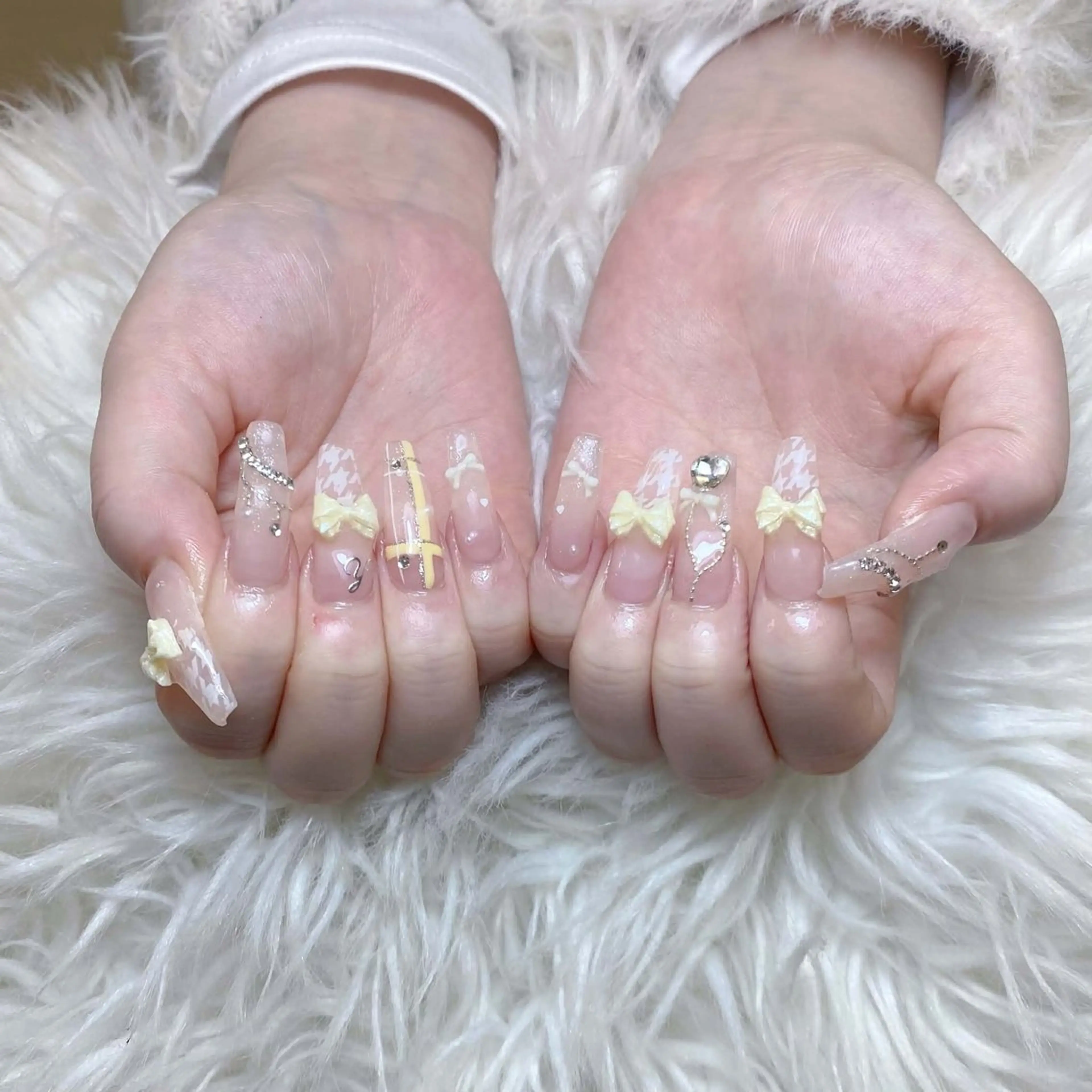 ネイル ハンドネイル ゴテゴテネイル JRのネイルデザイン