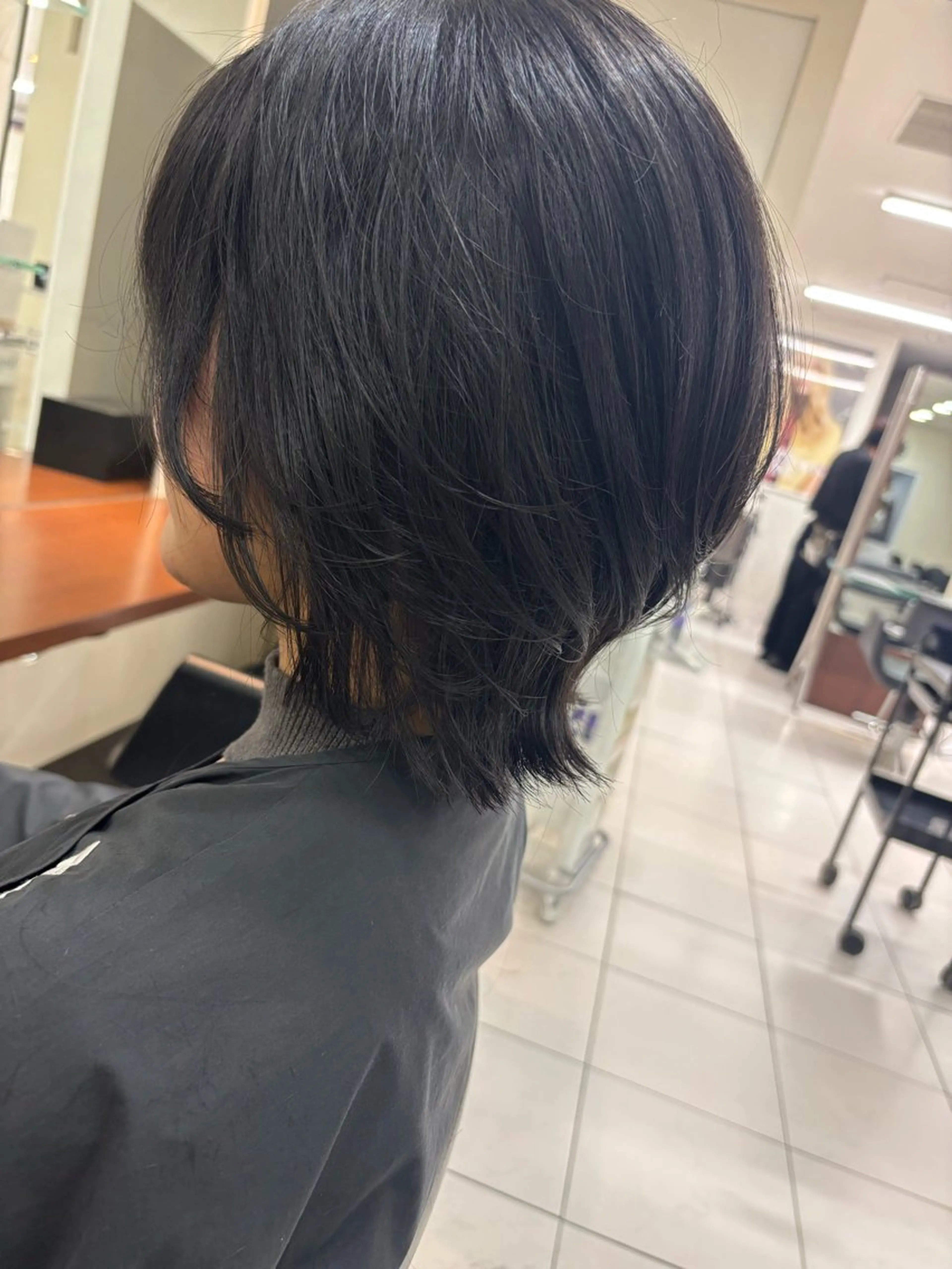 ミディアム くびれヘア TONI&GUY速寿 勇希のヘアスタイル