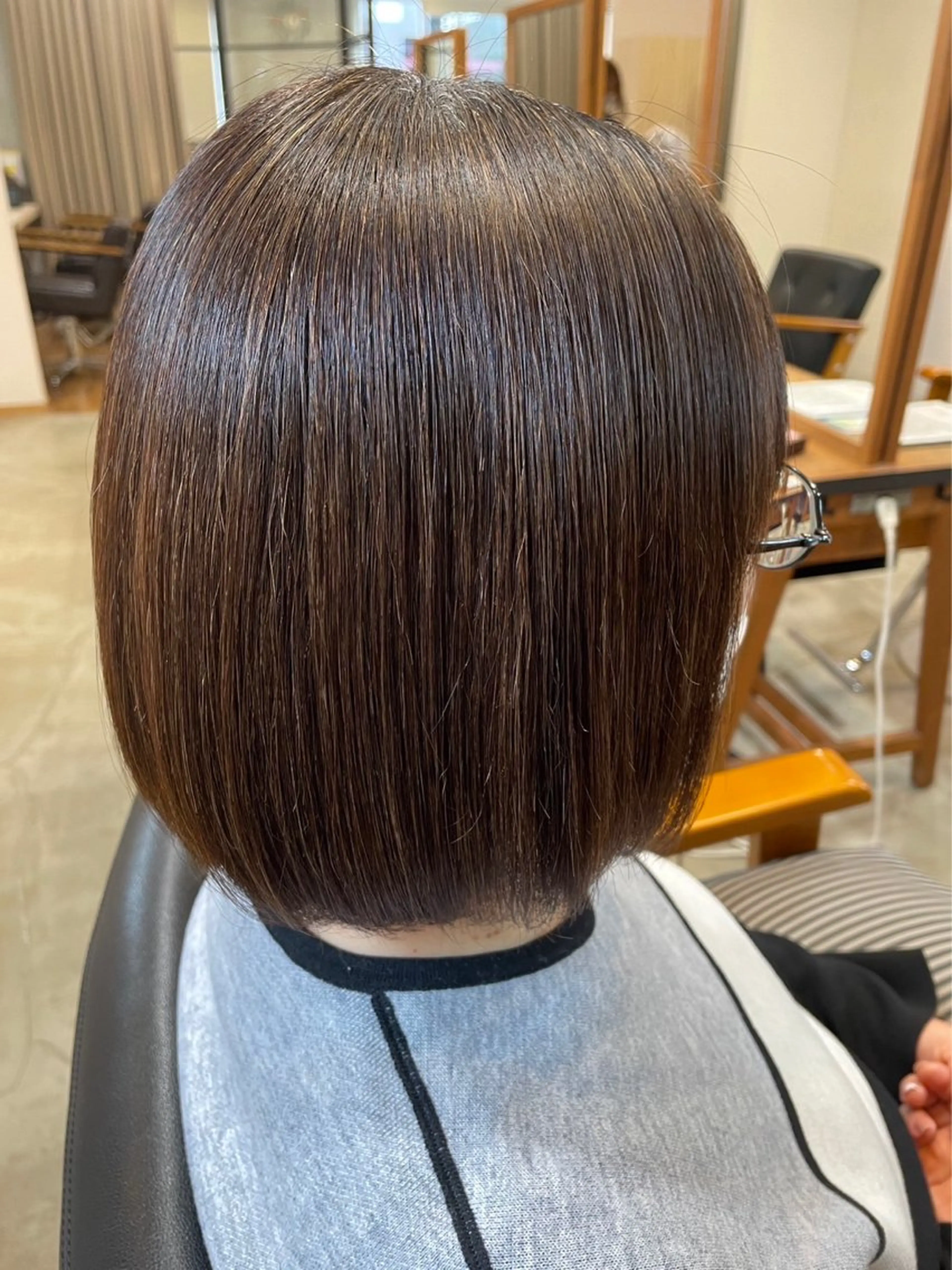 ショート カット ブリーチなし透明感 カラー✨山仲絢圭のヘアスタイル