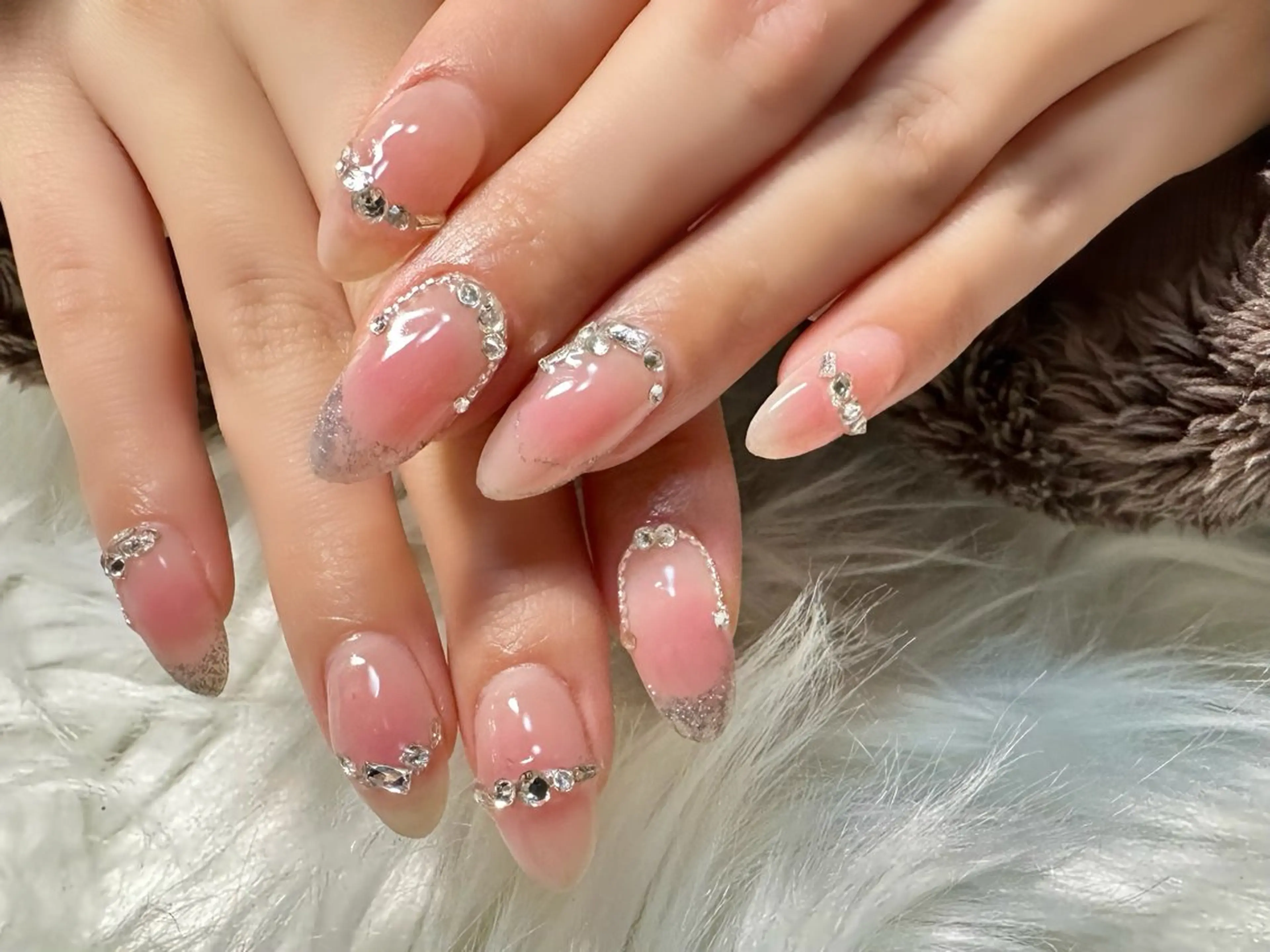 ネイル チークネイル Oshiiro nailのネイルデザイン