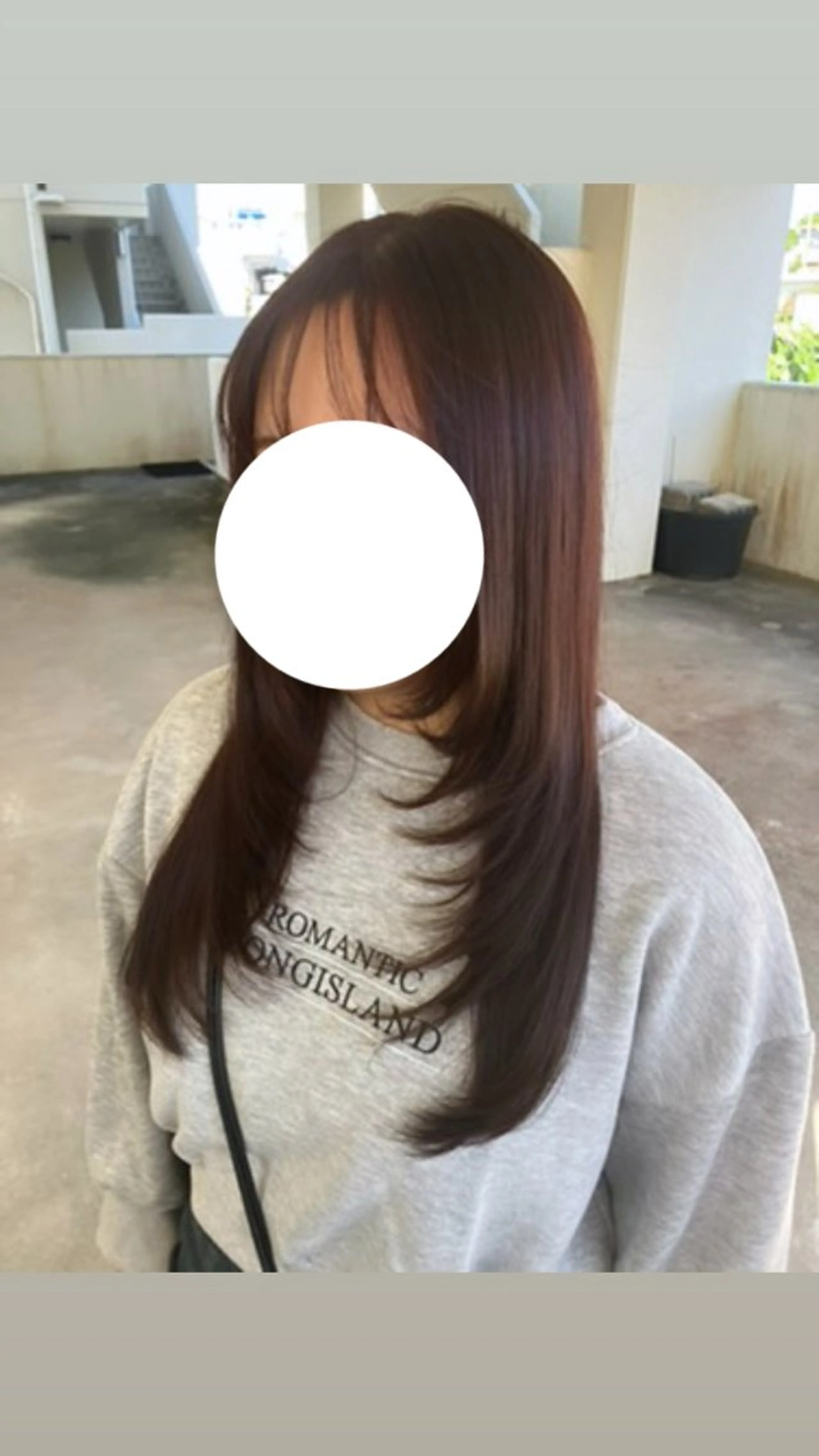 ロング レイヤーカット 長浜 小晴のヘアスタイル