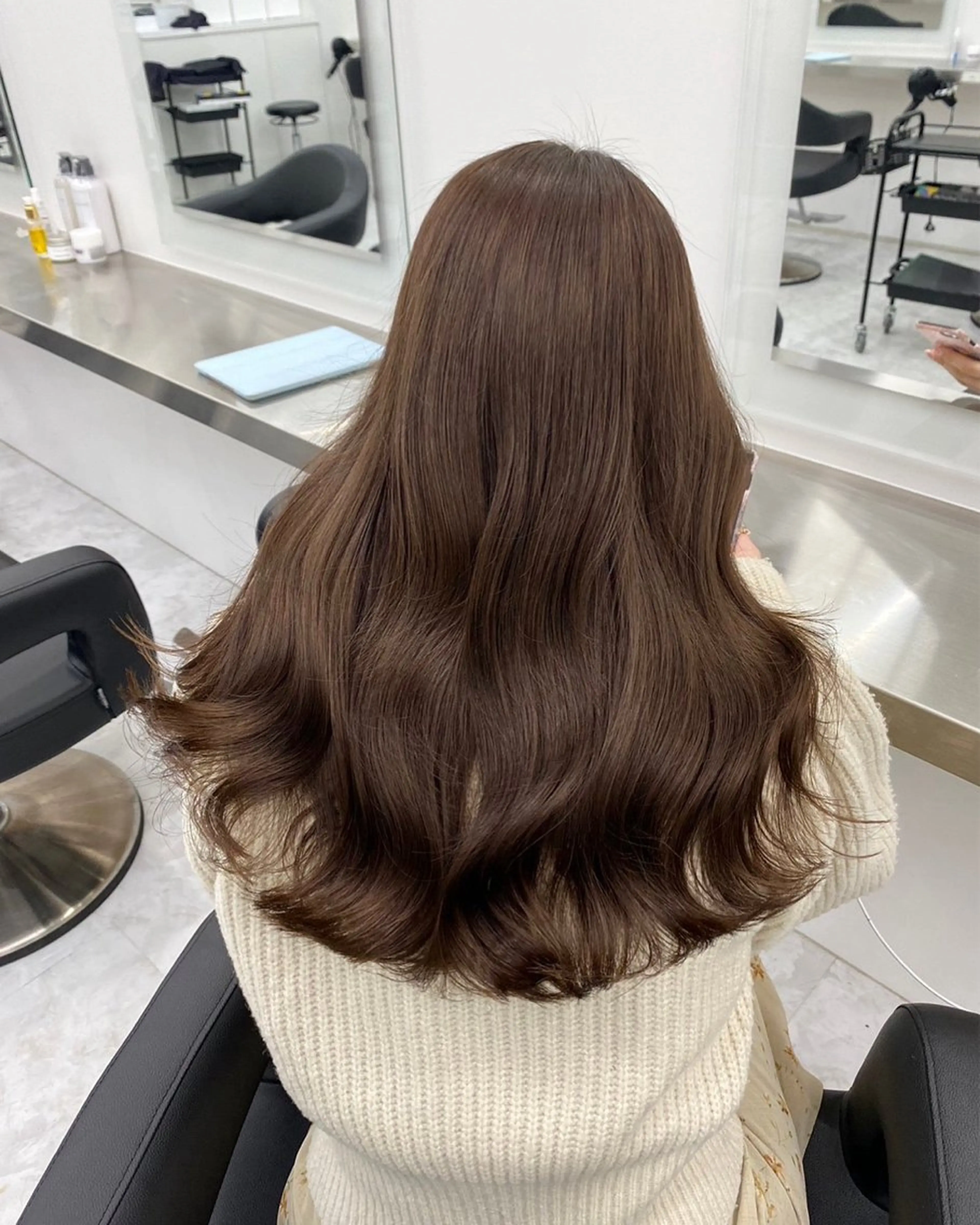ロング ヘアカラー トリートメント ヘッドスパ ヘアセット レイヤーカット 透明感カラーの達人のヘアスタイル