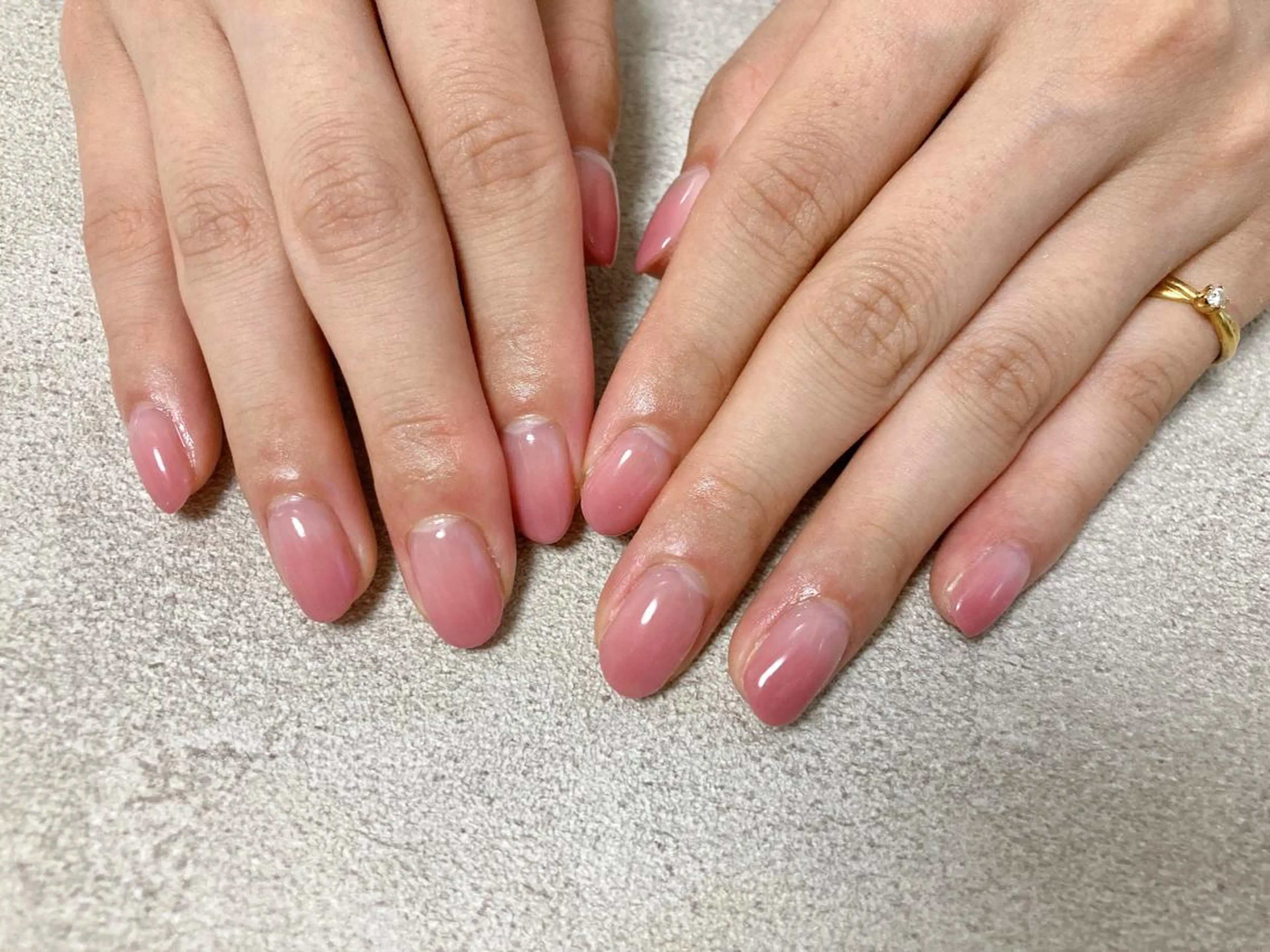 ネイル ピンク mogunail &blowのネイルデザイン
