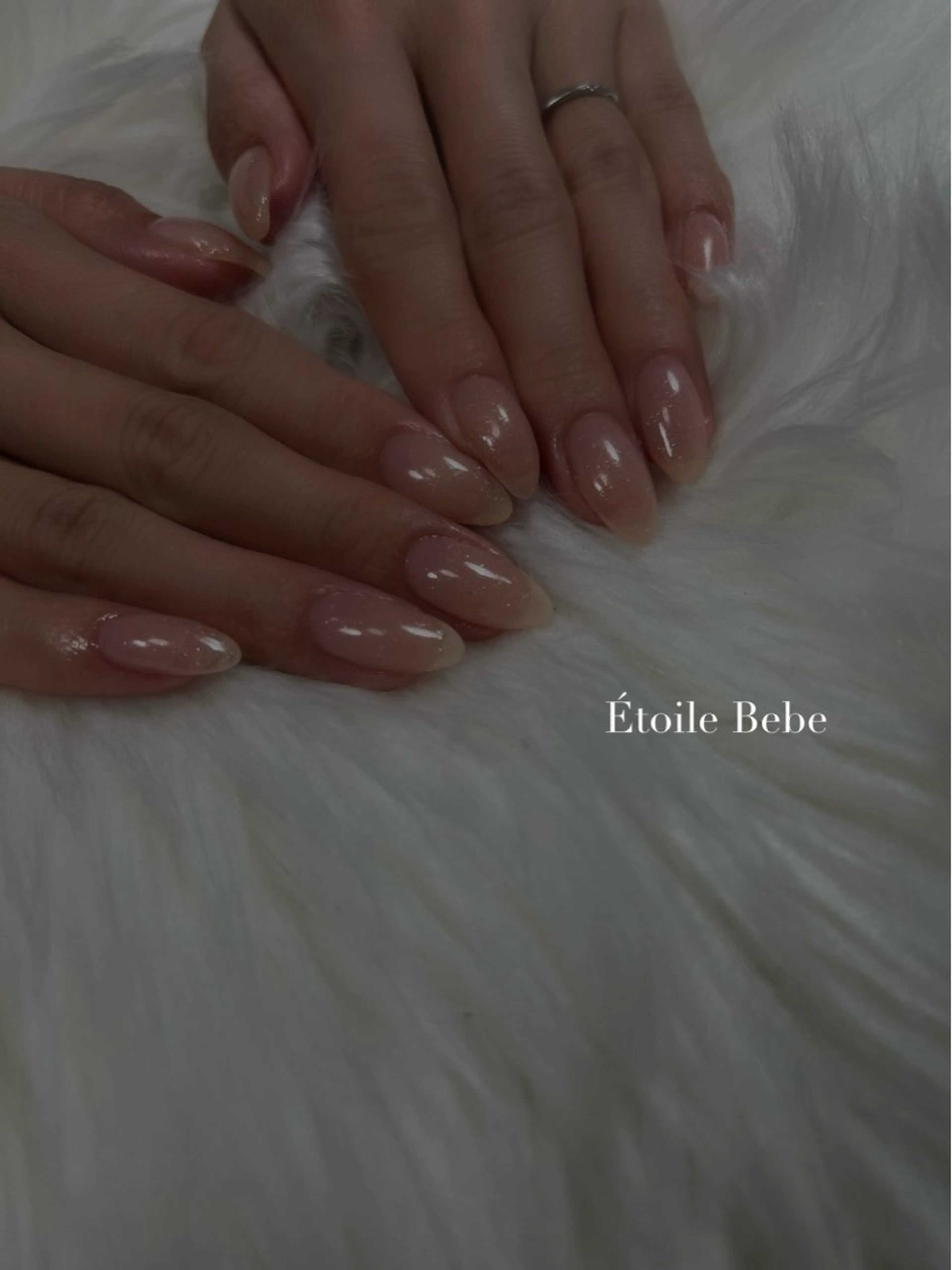 ネイル フラッシュネイル マグネットネイル ニュアンスネイル ワンカラーネイル ハンドネイル Étoile Bebeのエステ・リラクイメージ