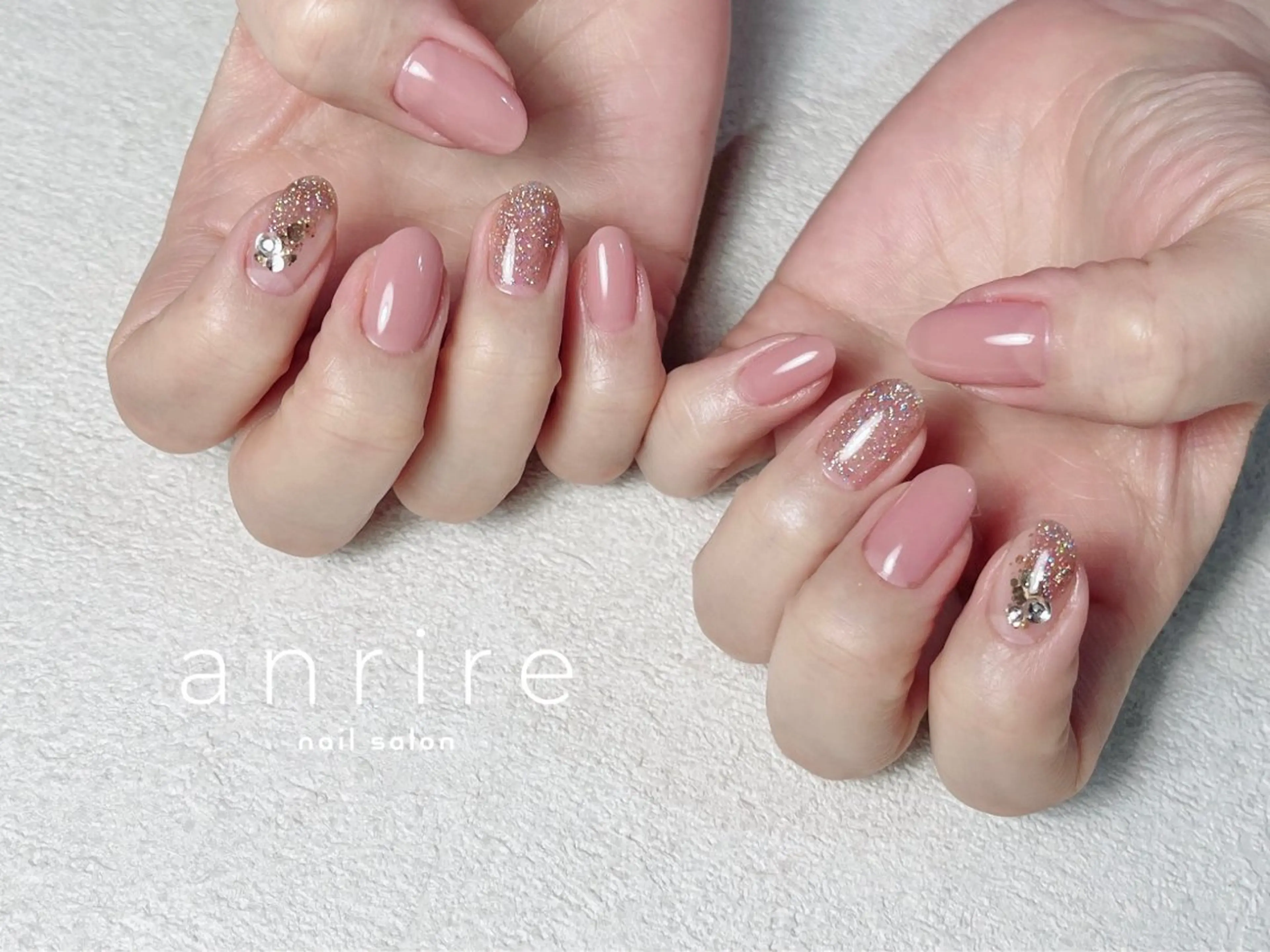 ネイル アートネイル フラッシュネイル ジェルネイル キラキラネイル ラメ(グリッター) ハンドネイル nailsalon anrireのネイルデザイン