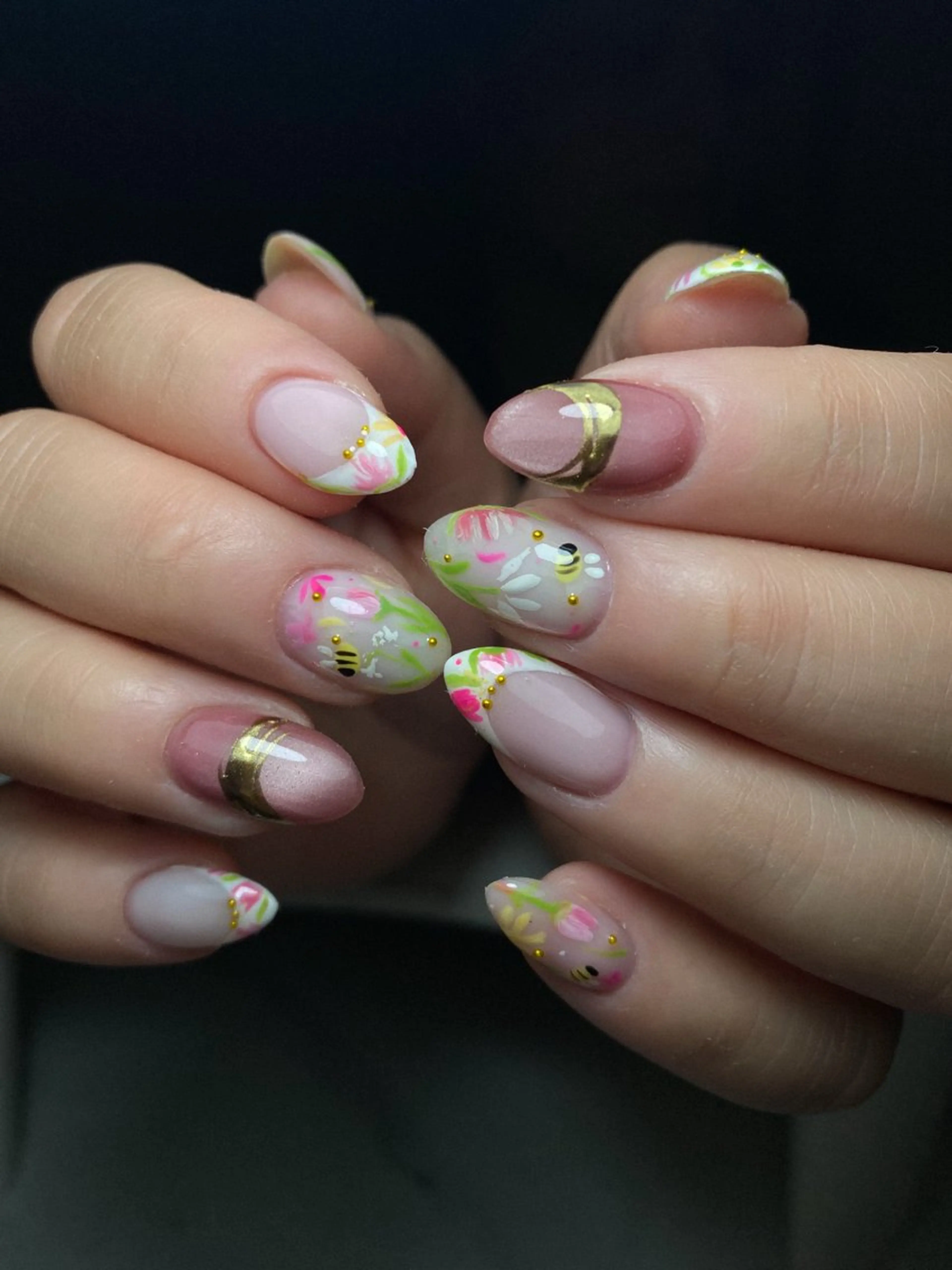 ネイル Isinha Nailsのネイルデザイン