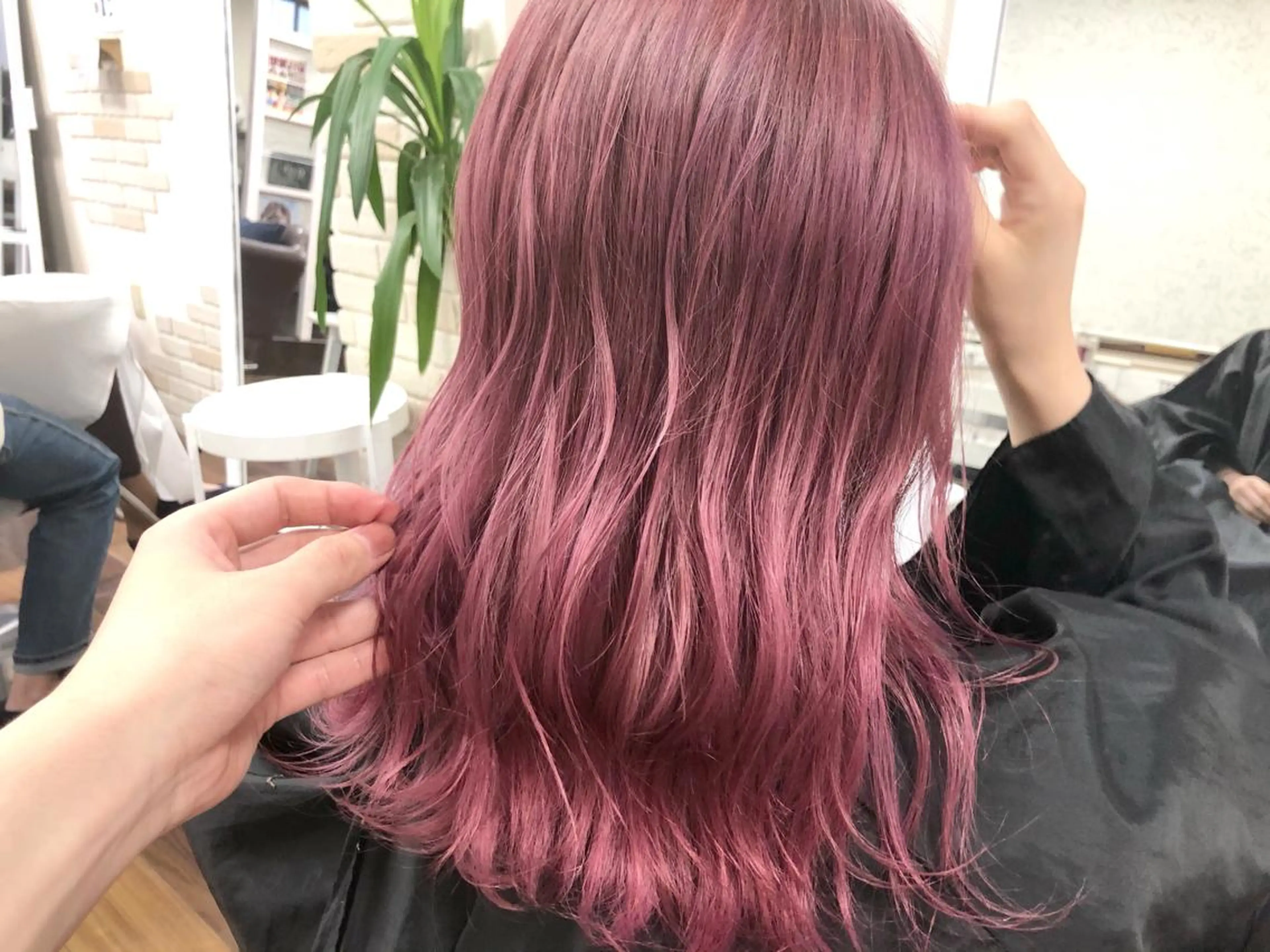 セミロング Merly osakaのヘアスタイル