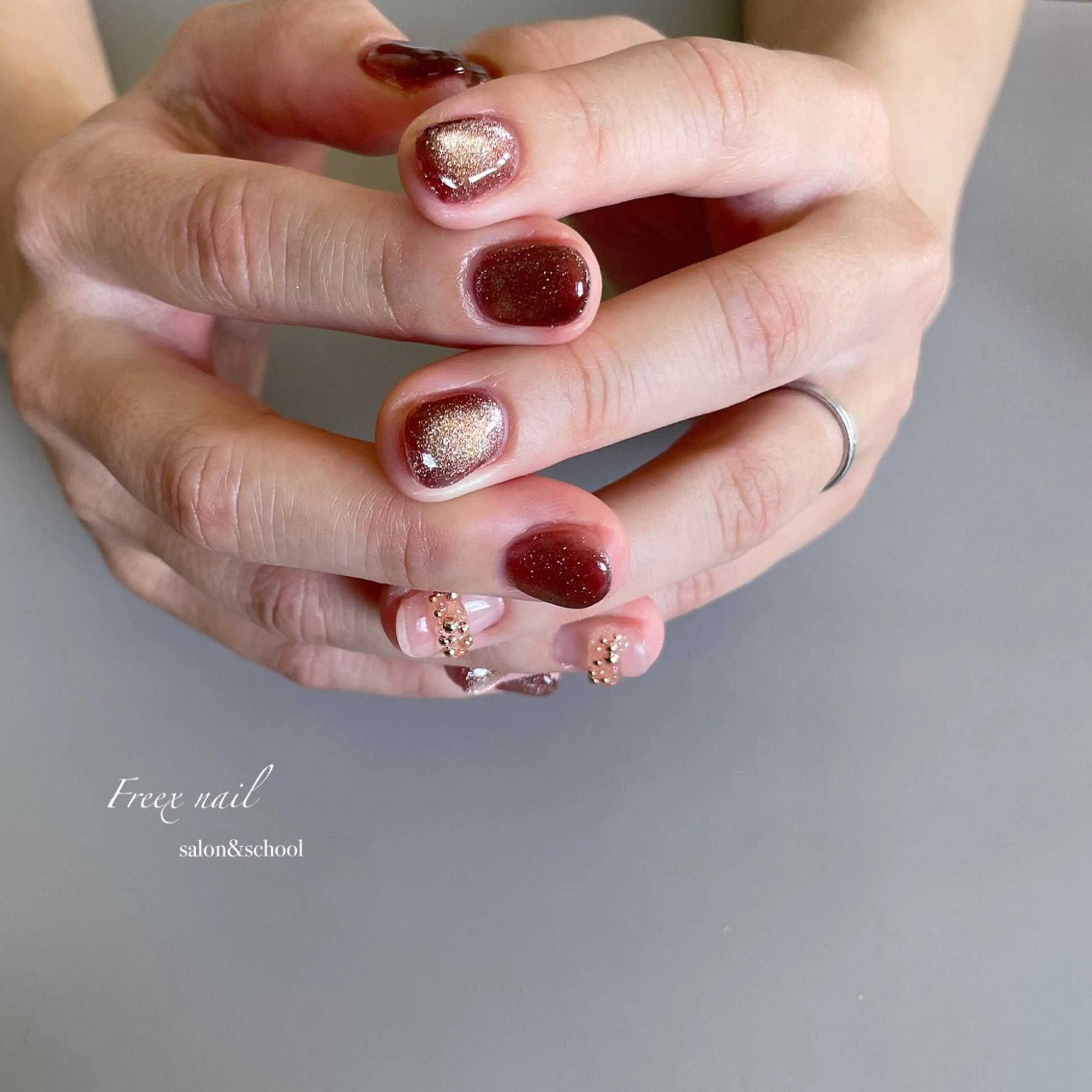 ネイル マグネットネイル ハンドネイル ハンドケア freex nail /ニュアンス/個性派のネイルデザイン