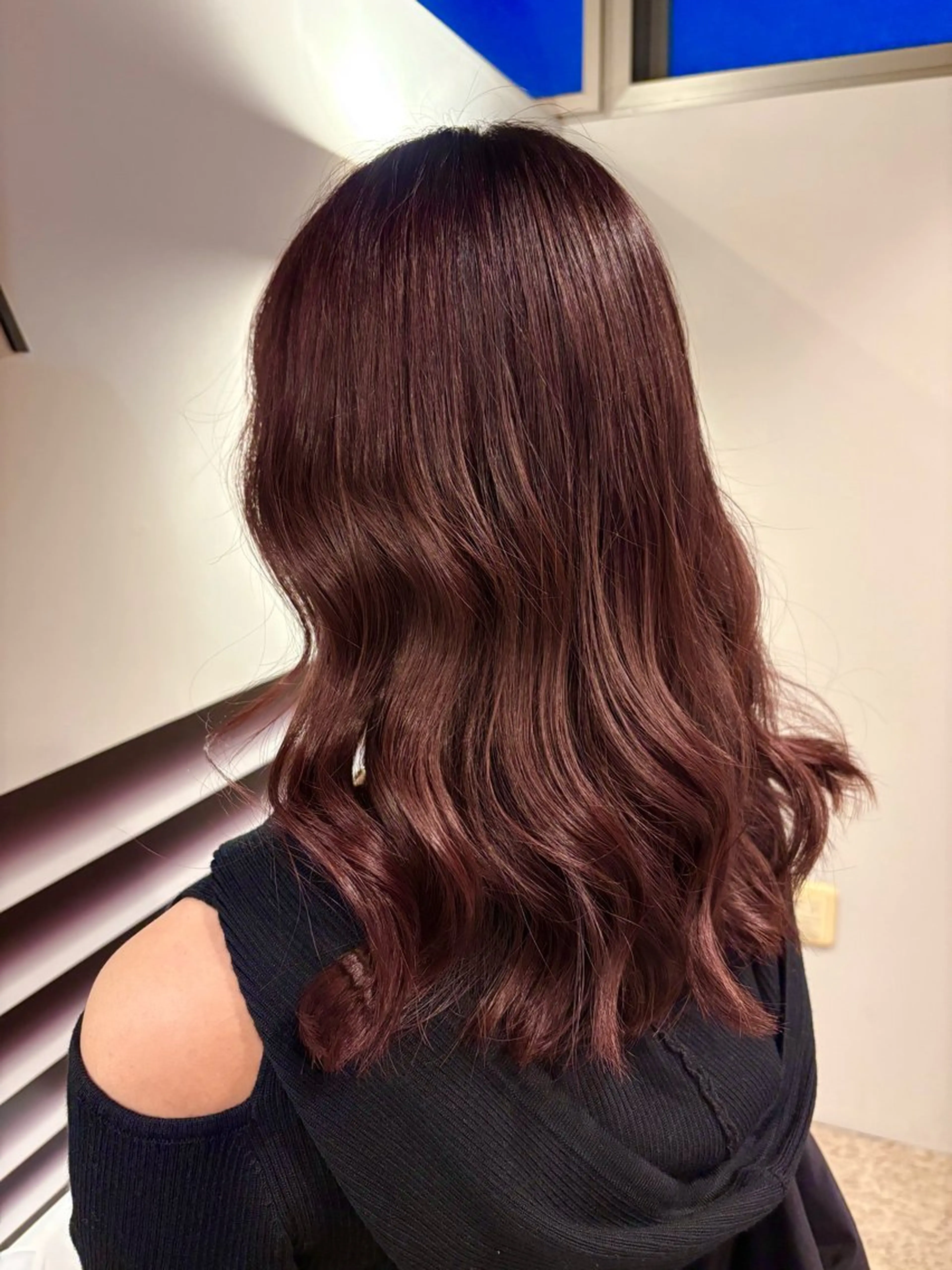 セミロング 手塚 こと望のヘアスタイル