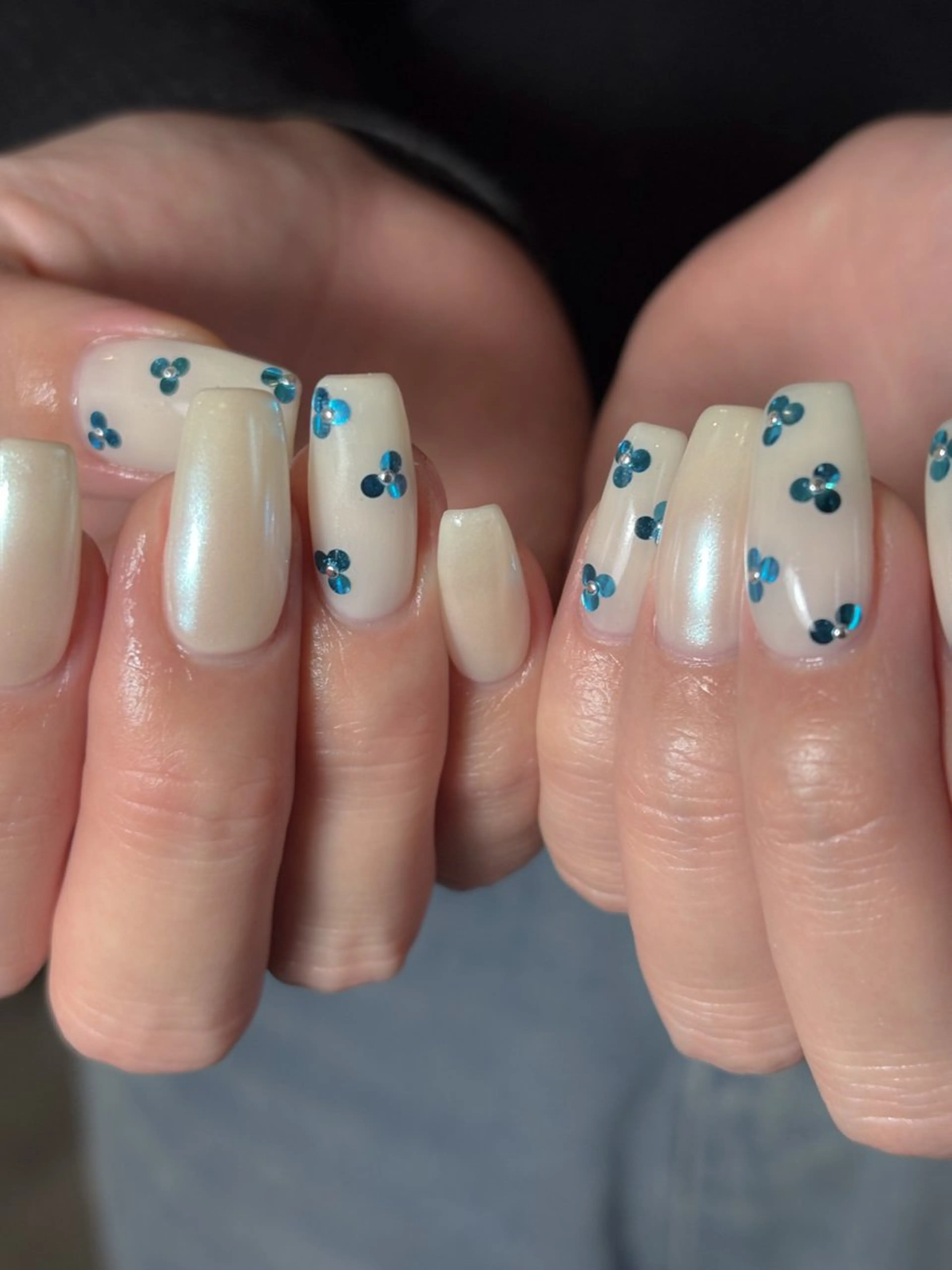 ネイル ミラーネイル ARUM nail shokoのネイルデザイン