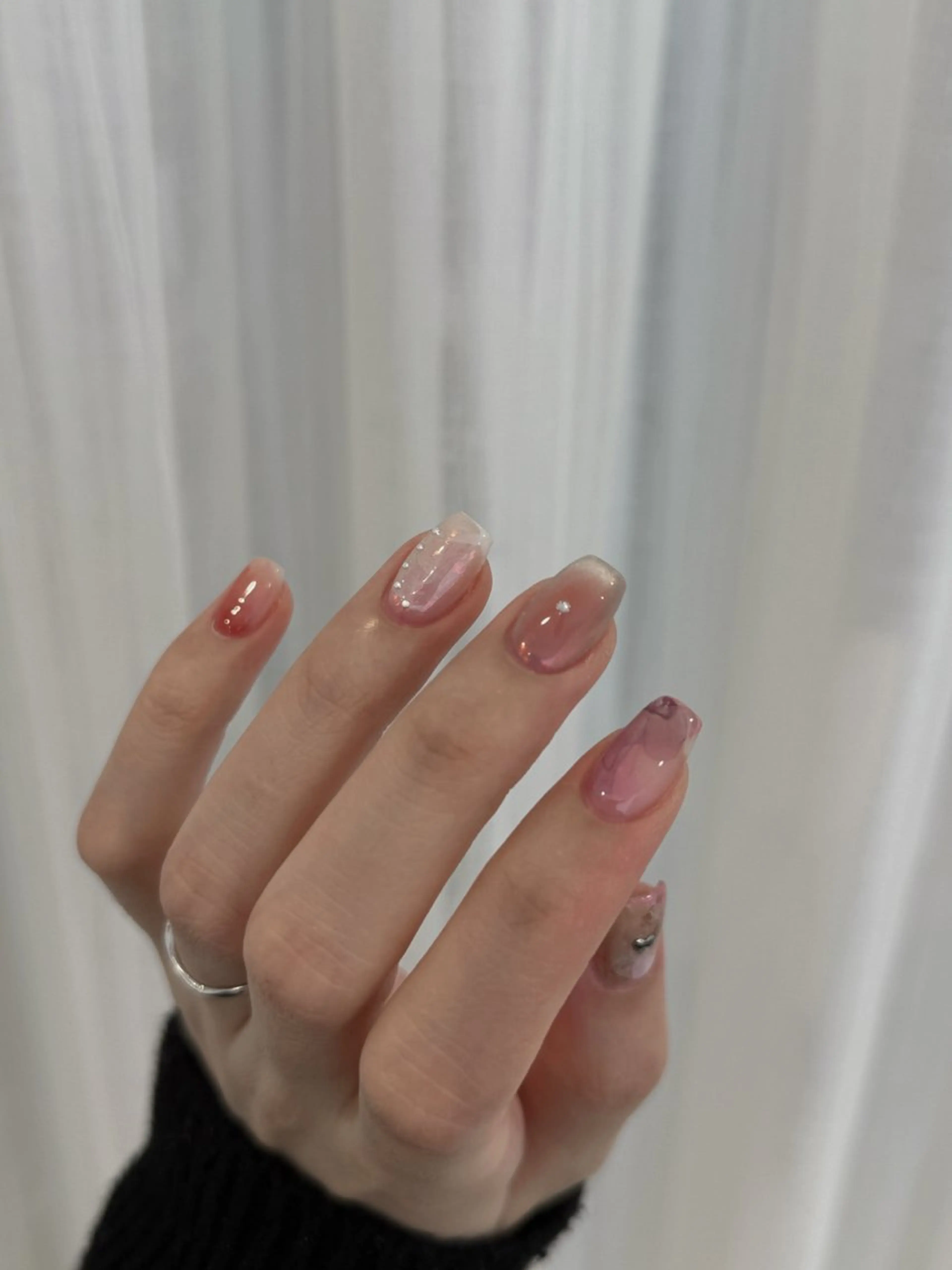 ネイル ハンドネイル LETTER_& MINAのネイルデザイン