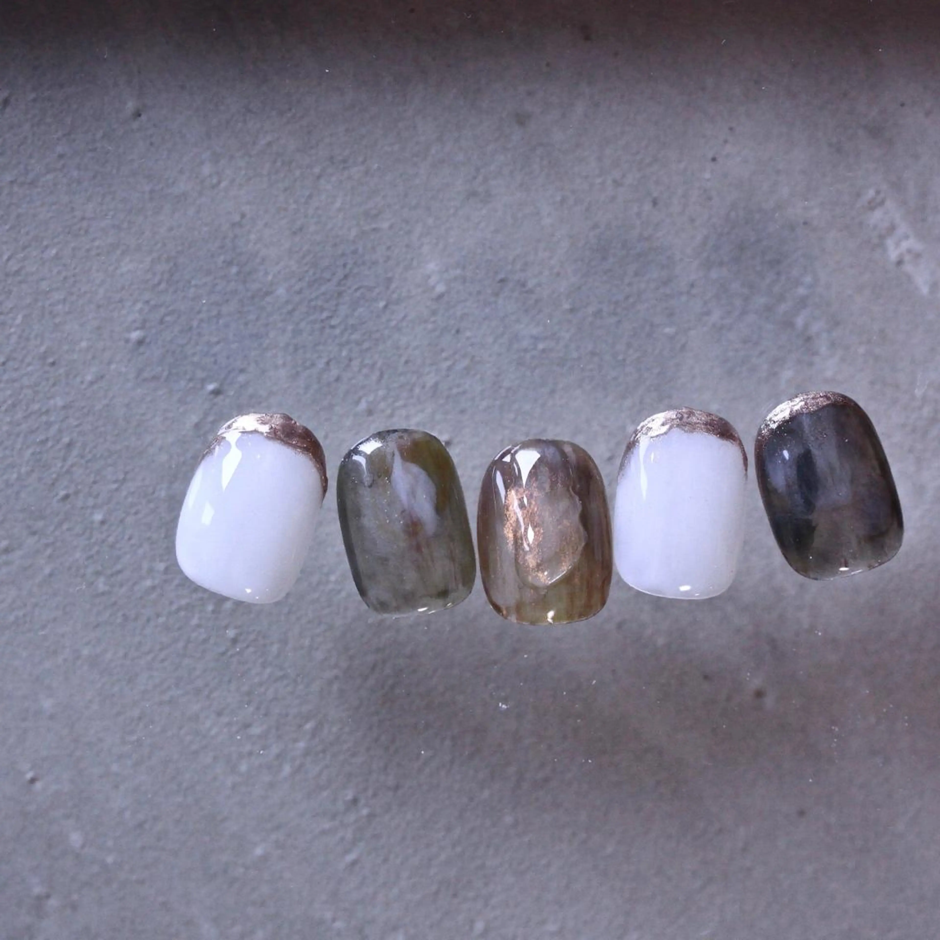 ネイル ハンドネイル Elio 国泰寺のネイルデザイン