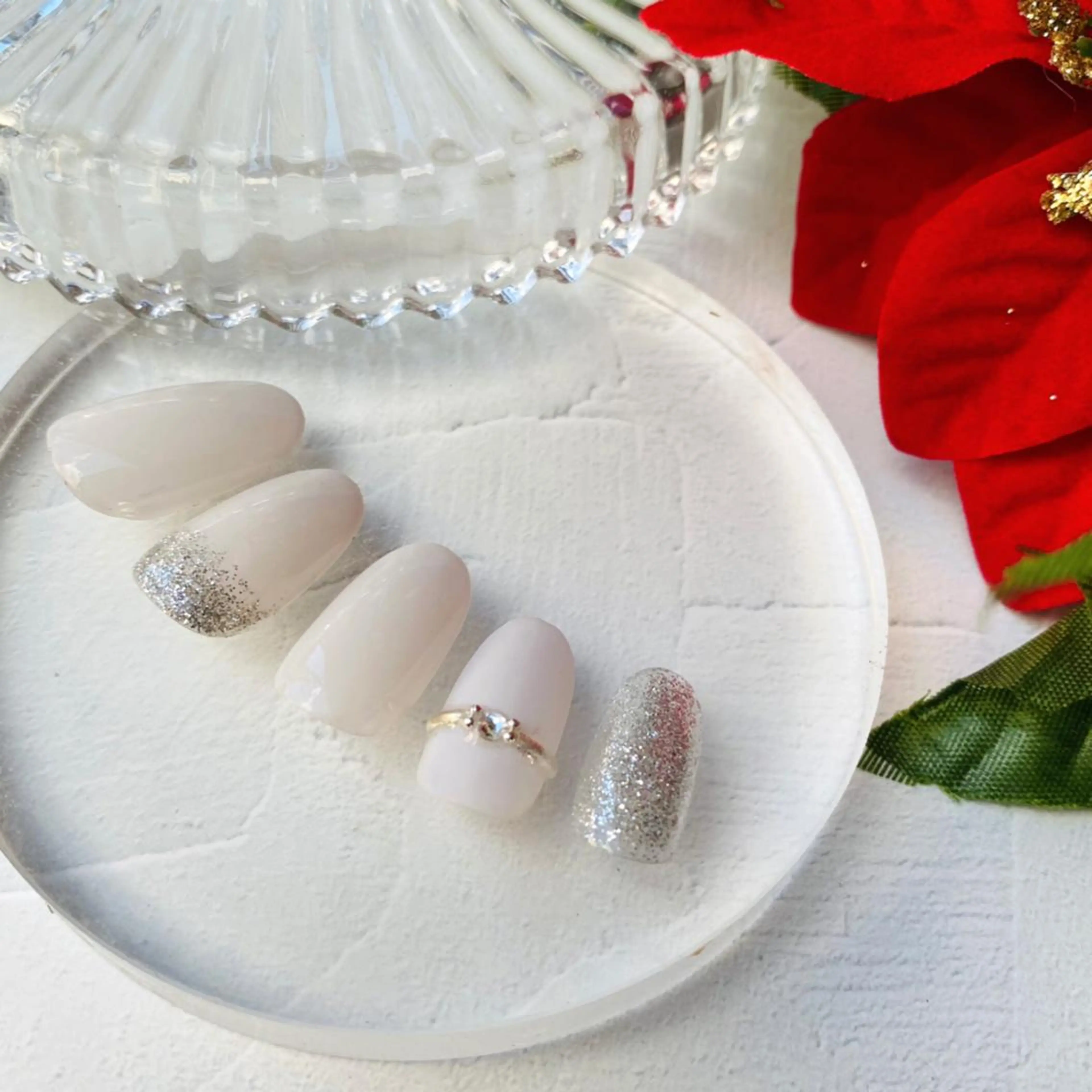 ネイル 【育児休暇中】今中 沙季のネイルデザイン