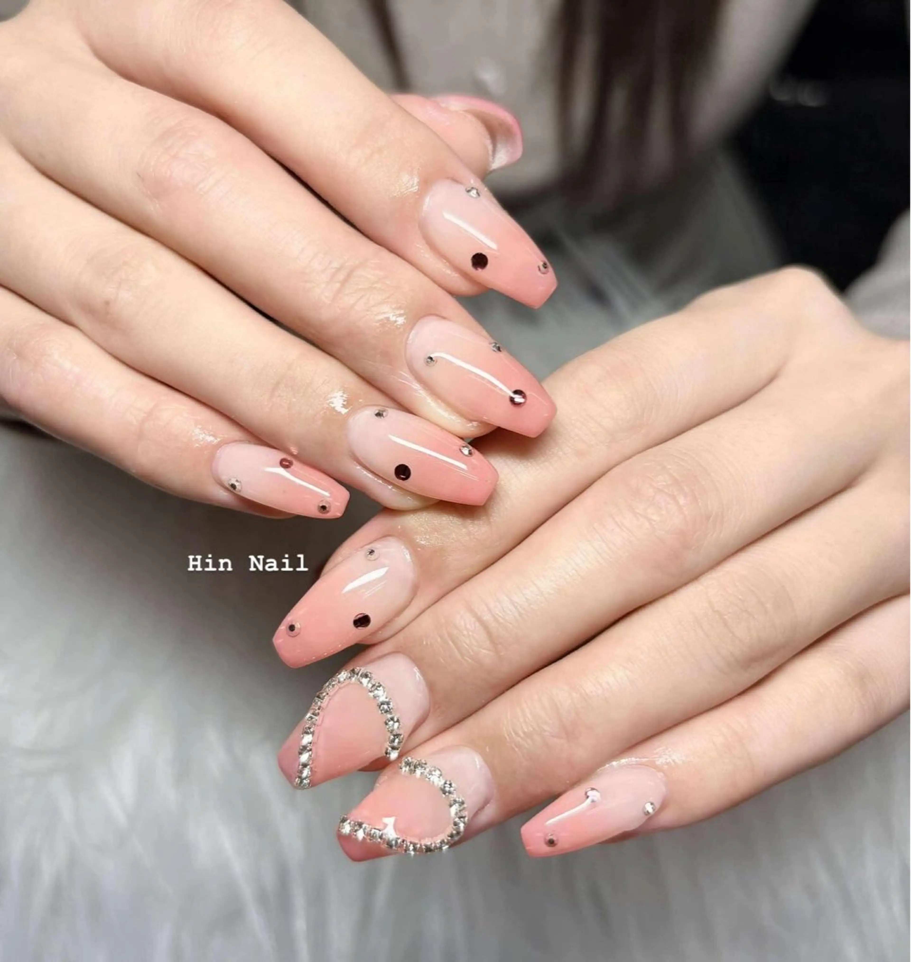 ネイル ハンドネイル HIN NAILのネイルデザイン