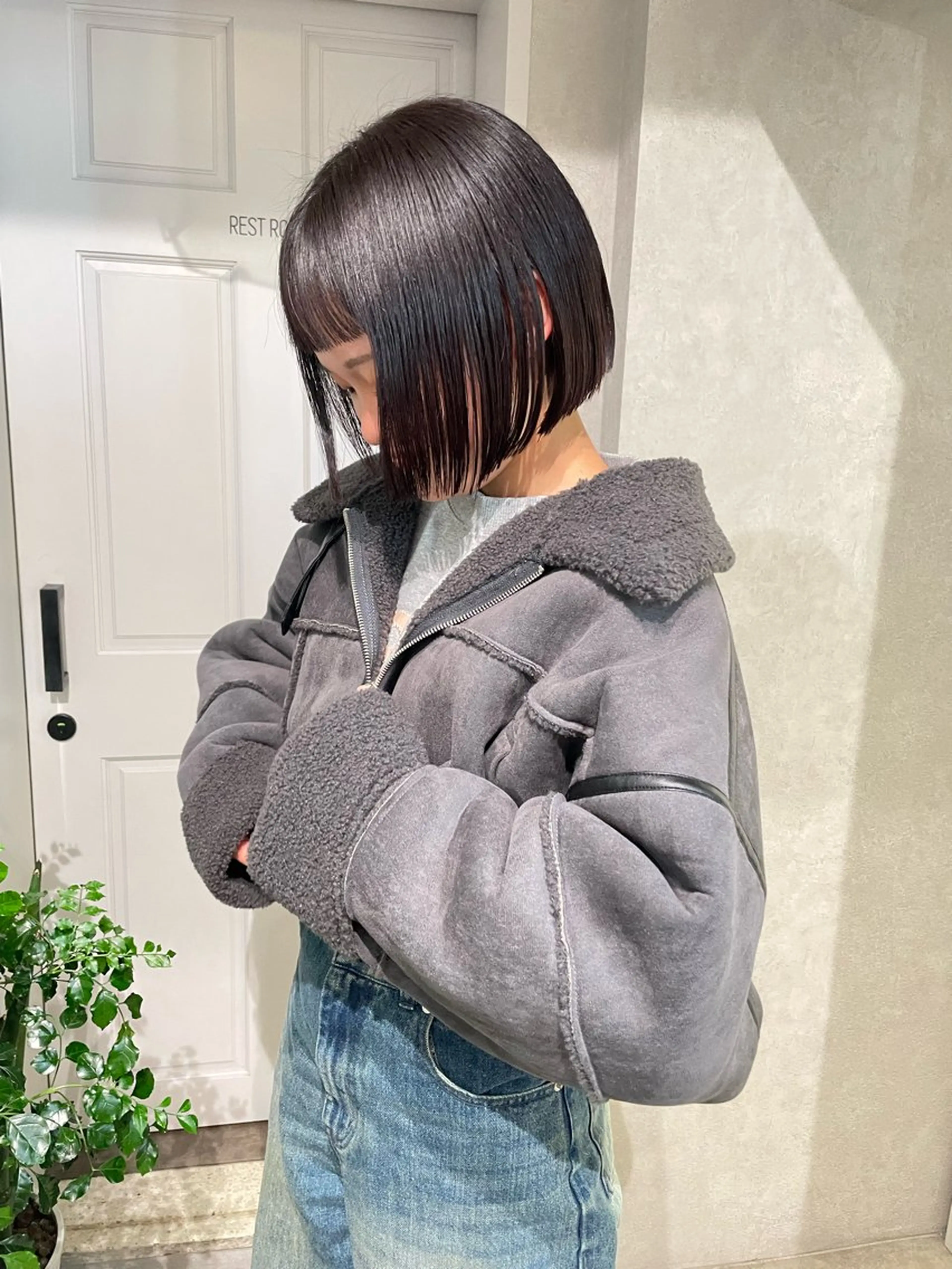 ショート カラー ボブ オン眉 カット ヘアカラー ナチュラル透明感🌱 小山美樹子のヘアスタイル