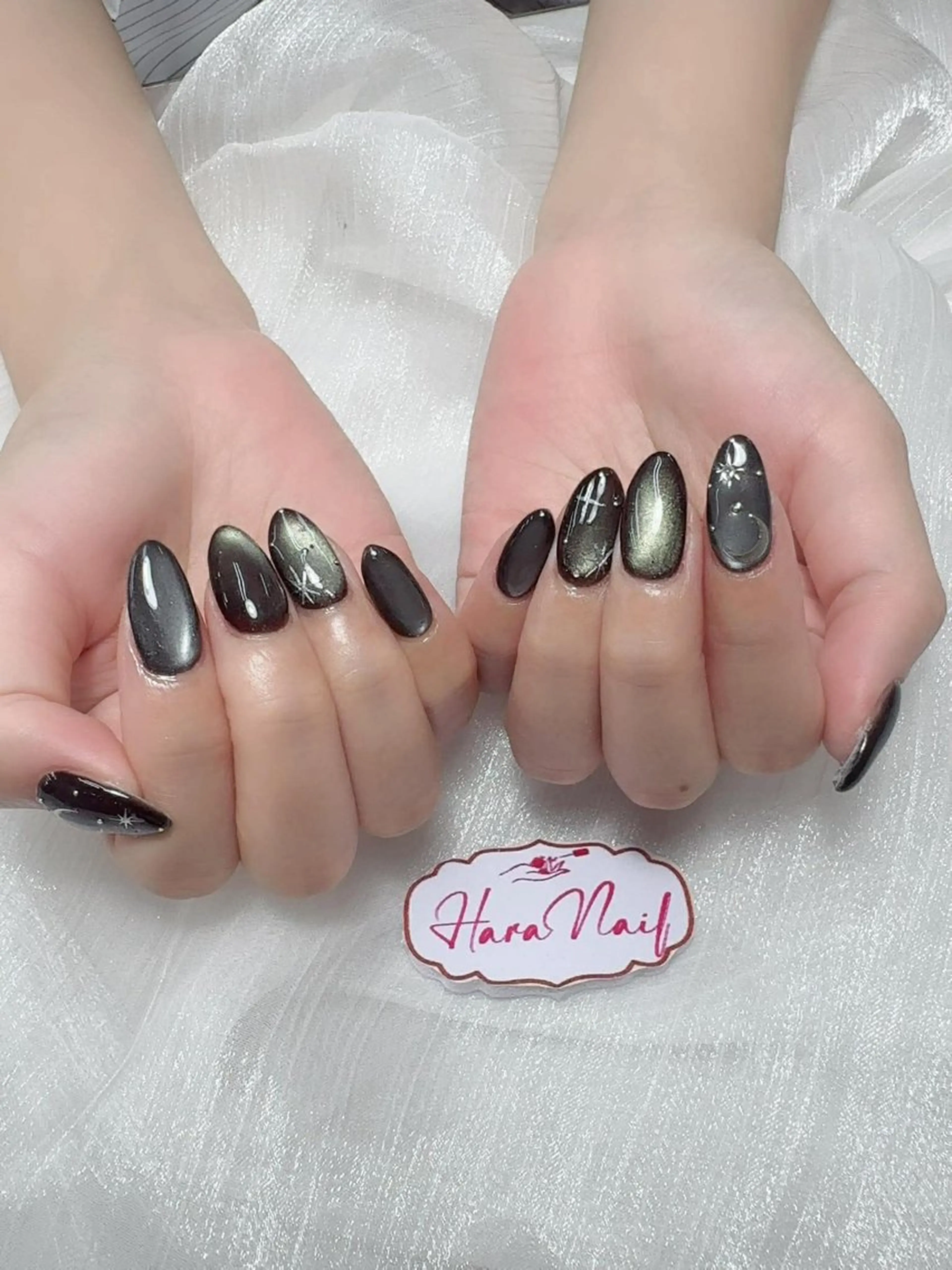 ネイル フレンチネイル グラデーション 韓国ネイル マグネットネイル ミラーネイル ハンドネイル ハンドケア Hara Nail 【持ち込みOK】のネイルデザイン
