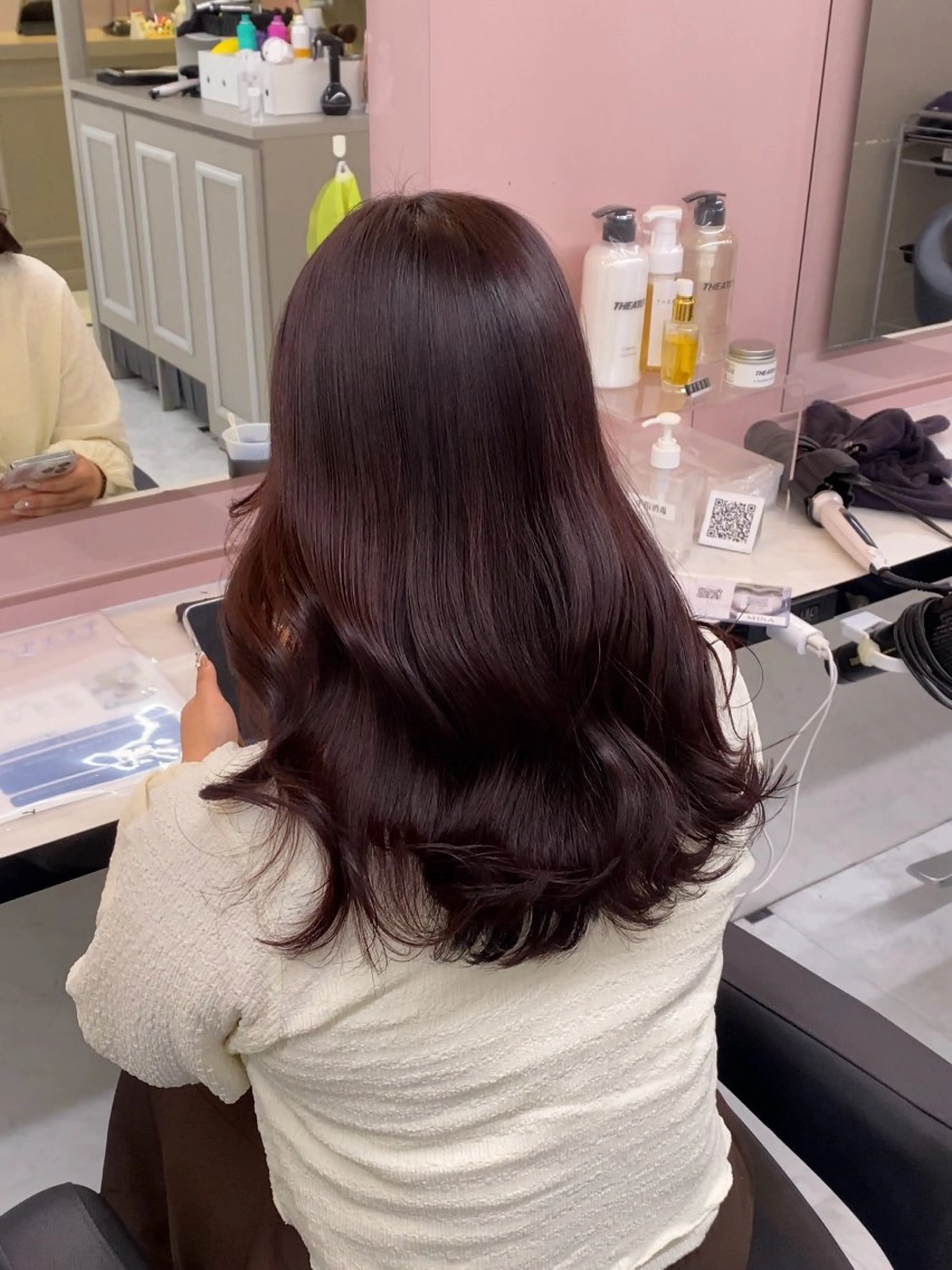 ロング カット ヘアカラー トリートメント ヘアセット ♥️韓国風透明感 暖色misa♥️のヘアスタイル
