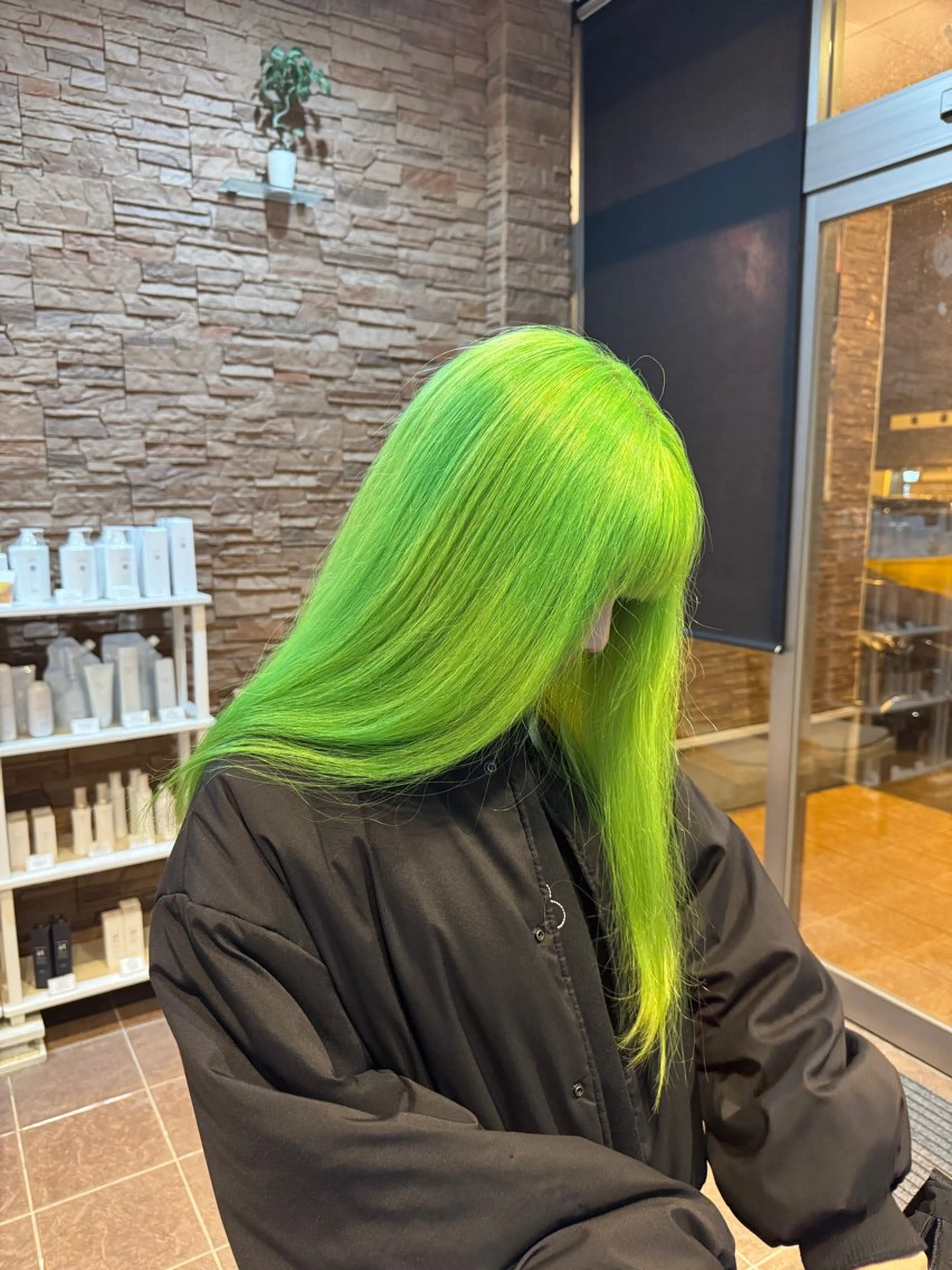 ロング ヘアカラー 中谷 あずみのヘアスタイル