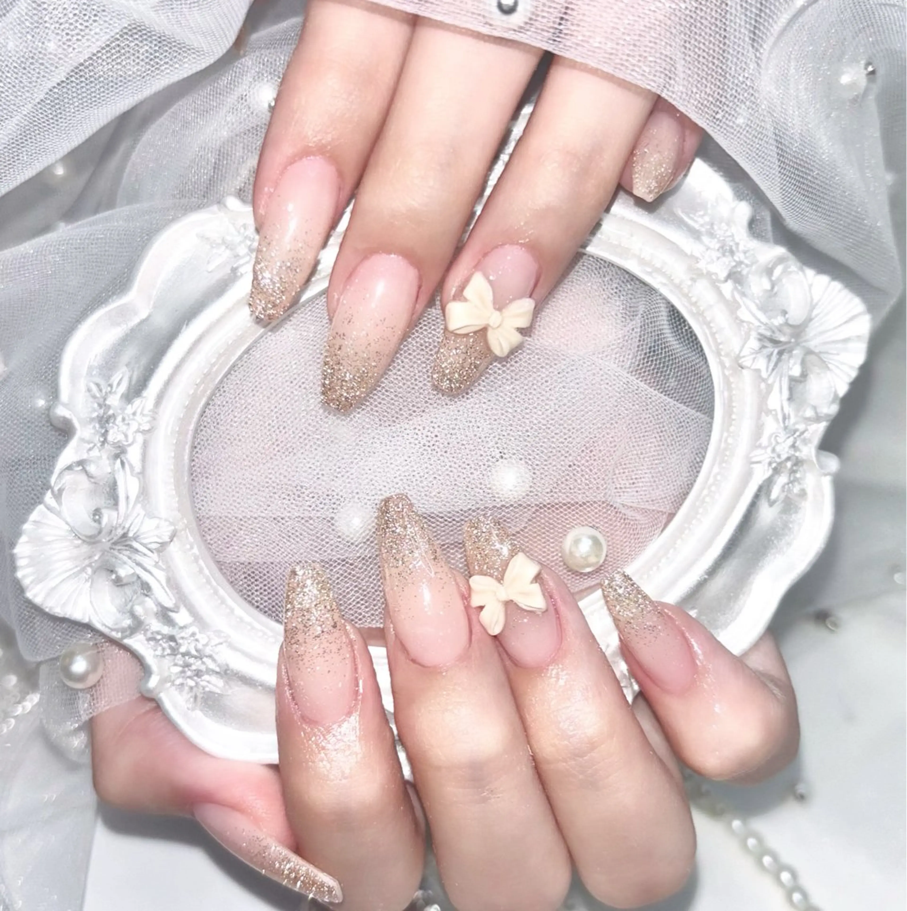 ネイル ハンドネイル ハンドケア Fam-er Akiのネイルデザイン