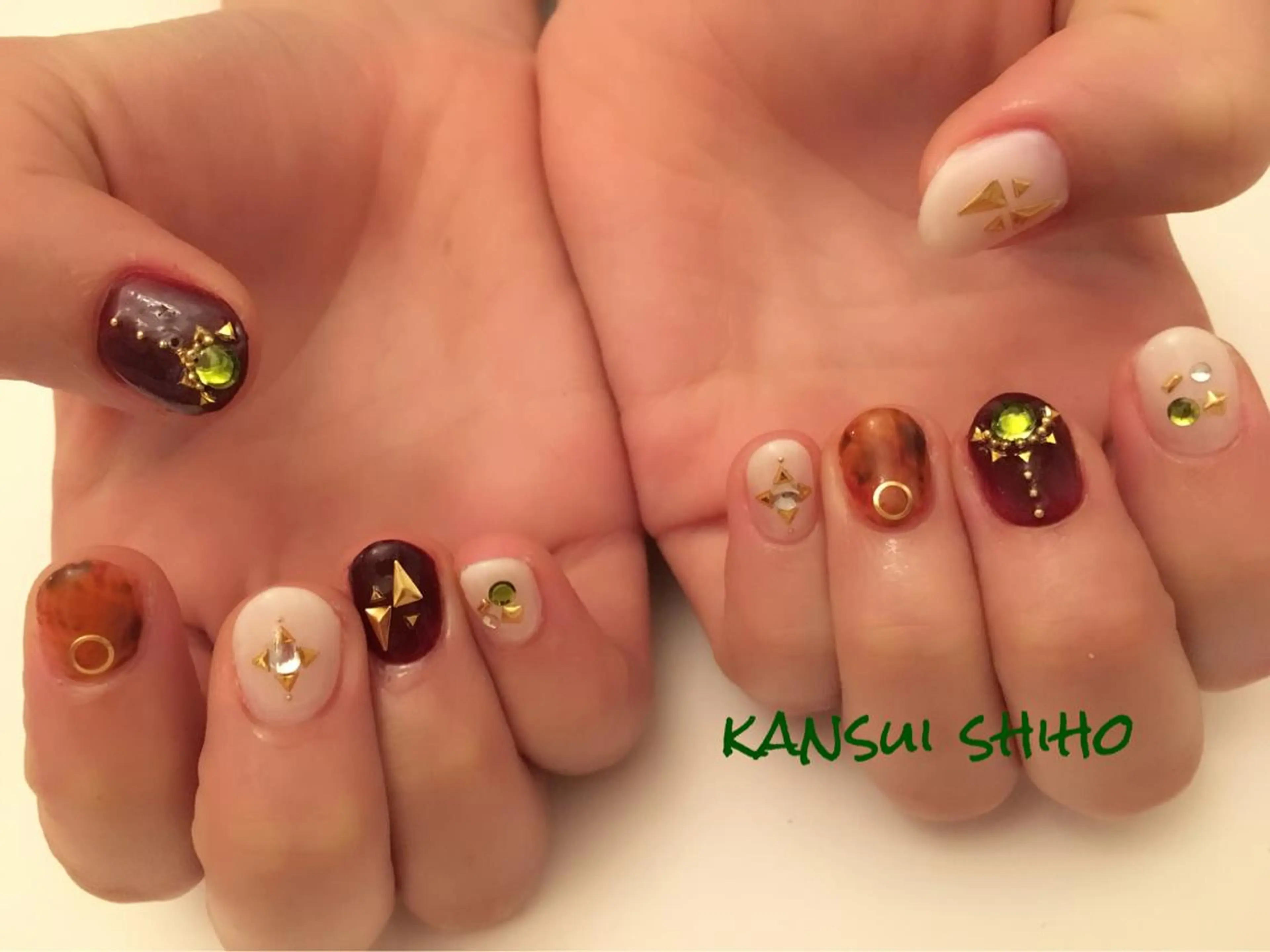 ネイル Elio 国泰寺のネイルデザイン