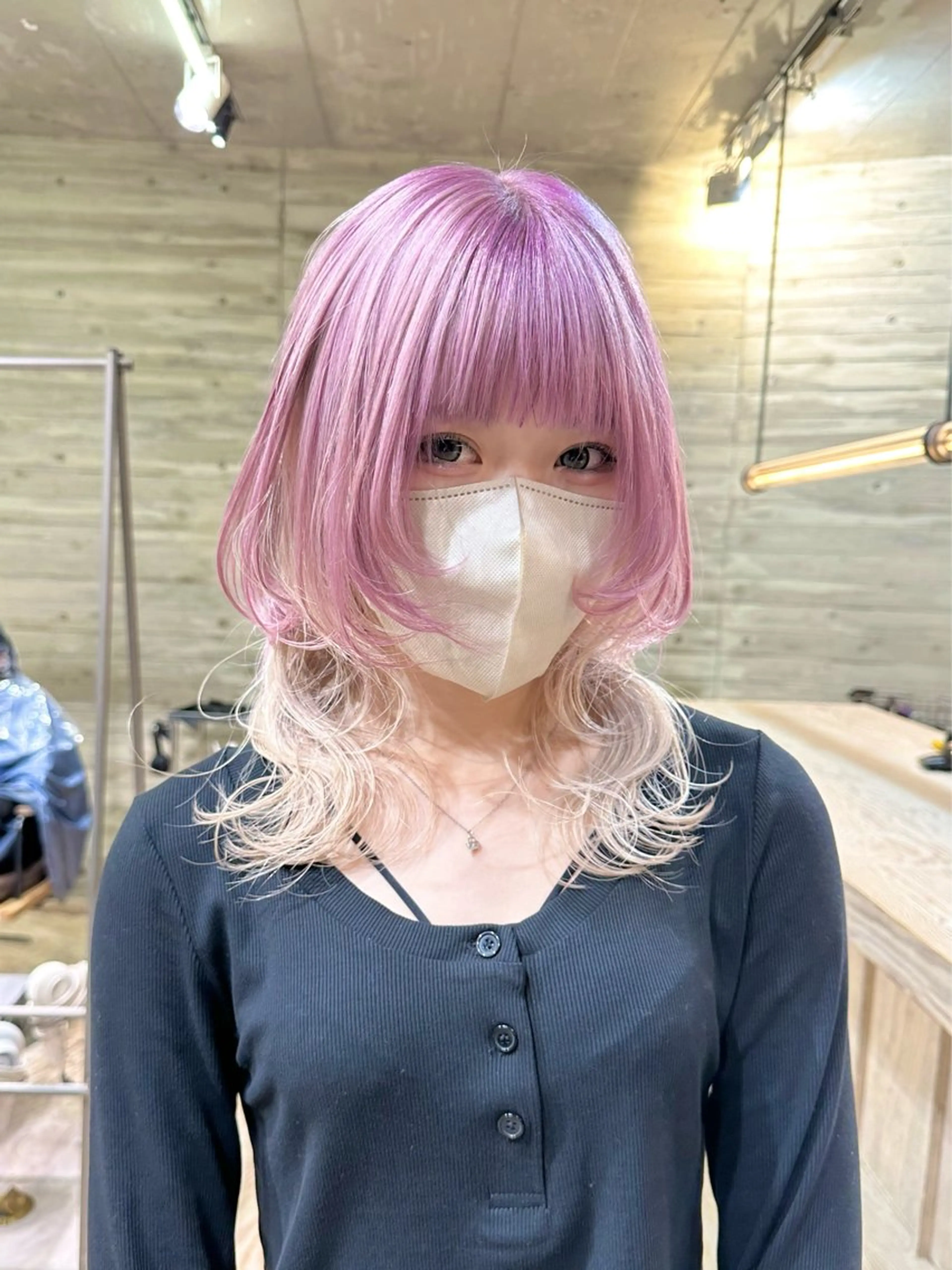 ミディアム カラー ヘアカラー トリートメント kai .のヘアスタイル