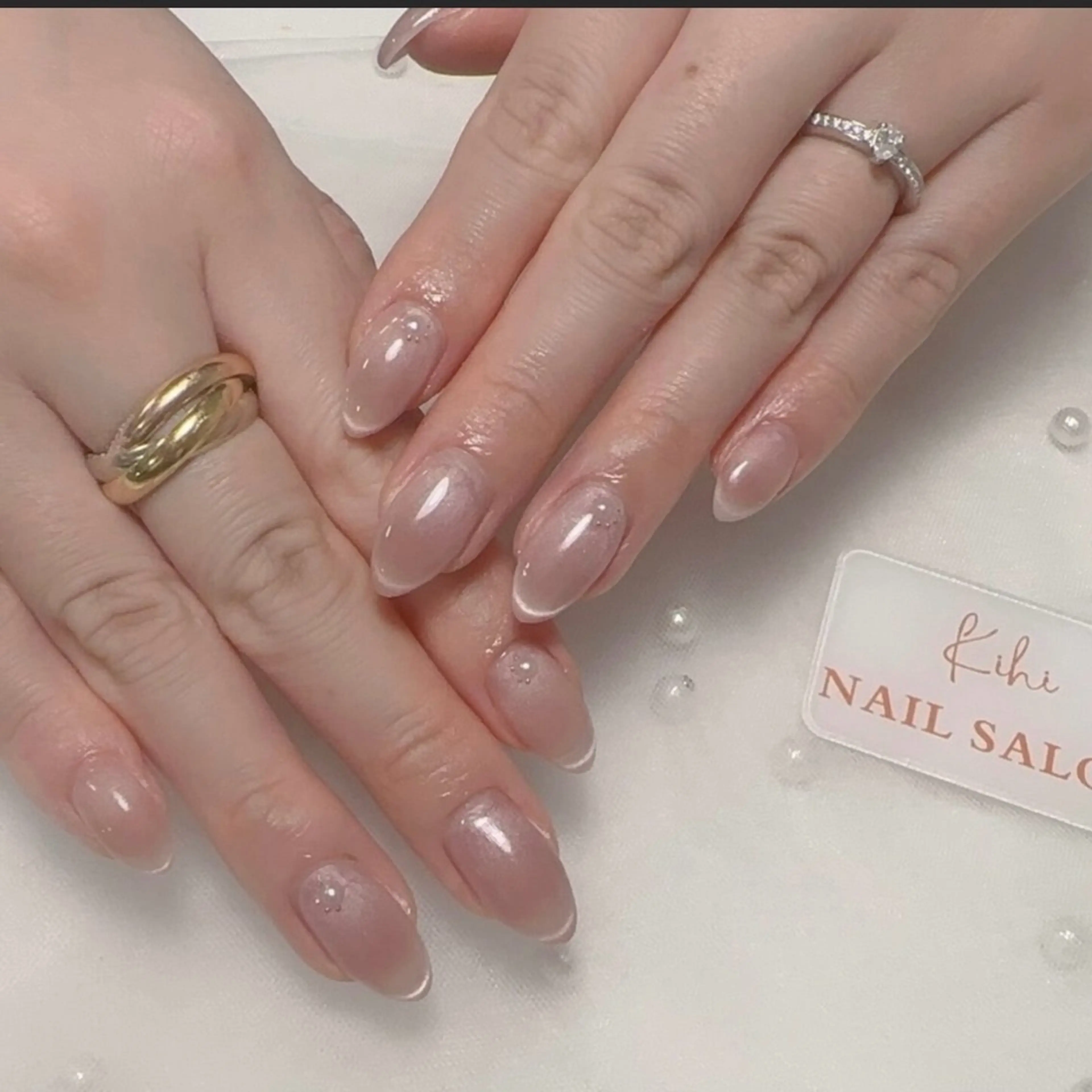 ネイル アートネイル フレンチネイル ジェルネイル グラデーション 韓国ネイル ハンドネイル ハンドケア さくら💮💮 【オフ無料】のネイルデザイン