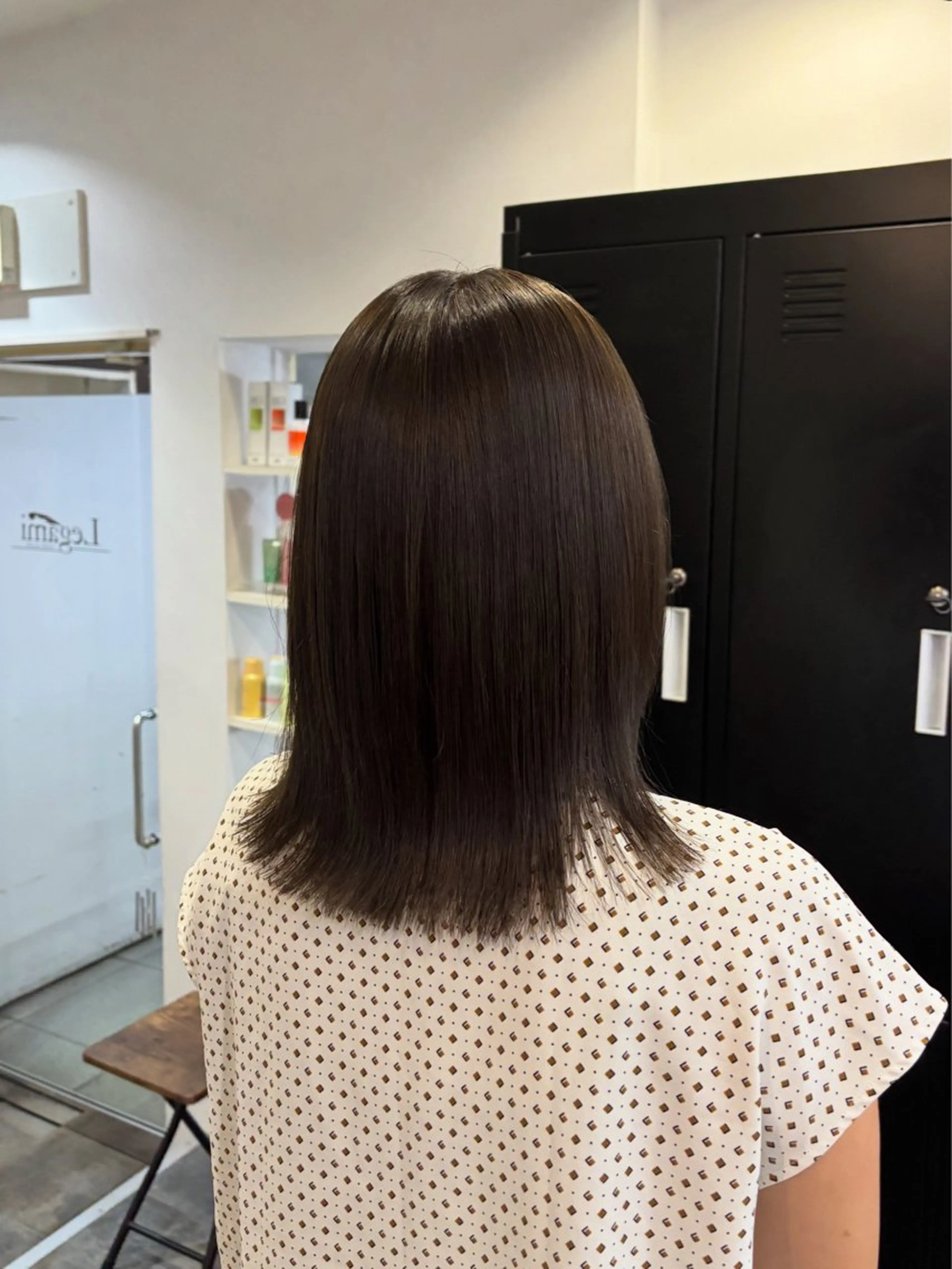 ミディアム 井手上 華のヘアスタイル