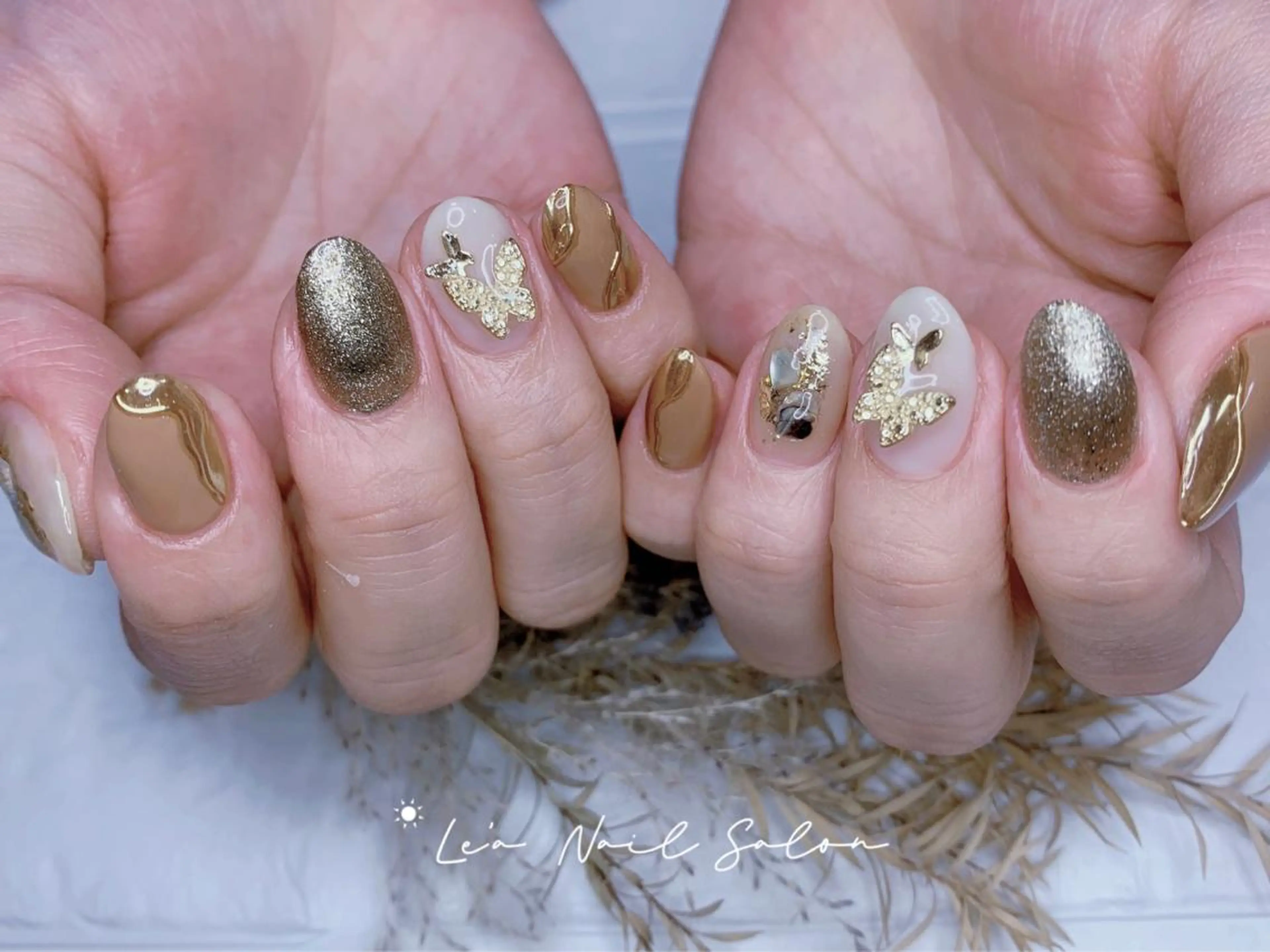 ショート カラー ネイル Le’a NailSalonのネイルデザイン