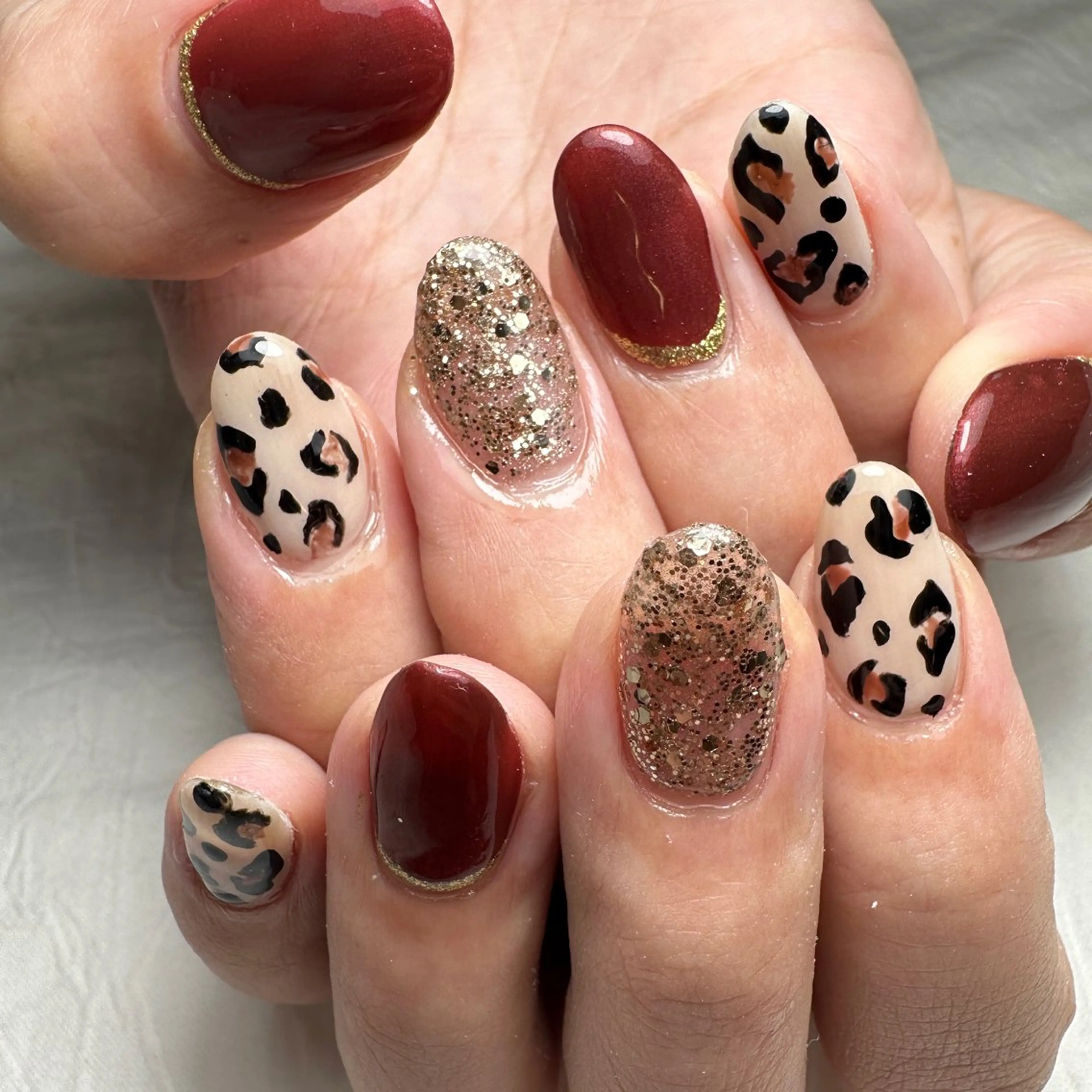 ネイル 駒月 明日香の眉毛・アイブロウイメージ