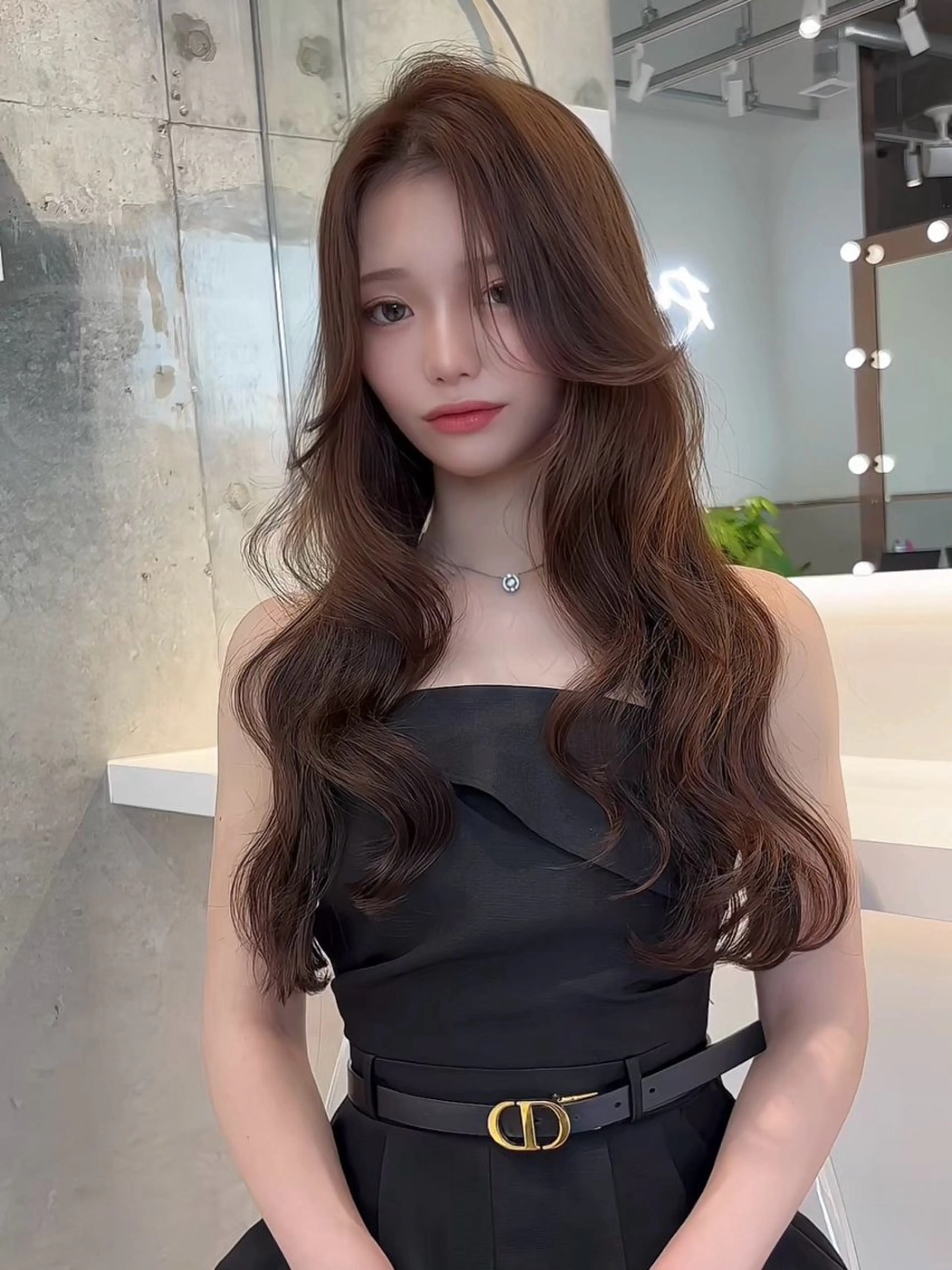 セミロング カラー ベージュカラー レイヤーカット 縮毛矯正 【博多髪質改善】 吉村　清志のヘアスタイル