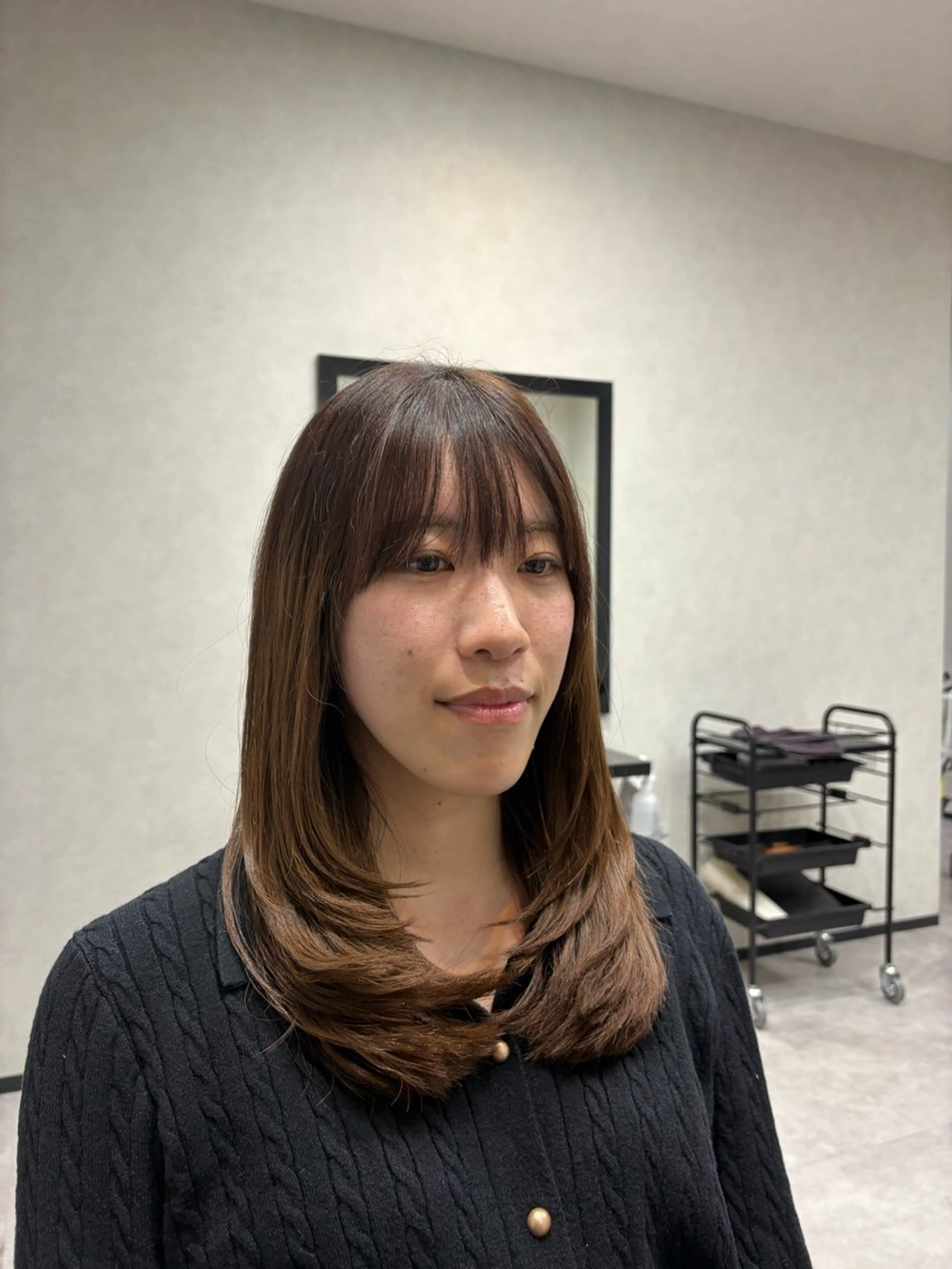ロング レイヤーカット 岡田 洋太のヘアスタイル