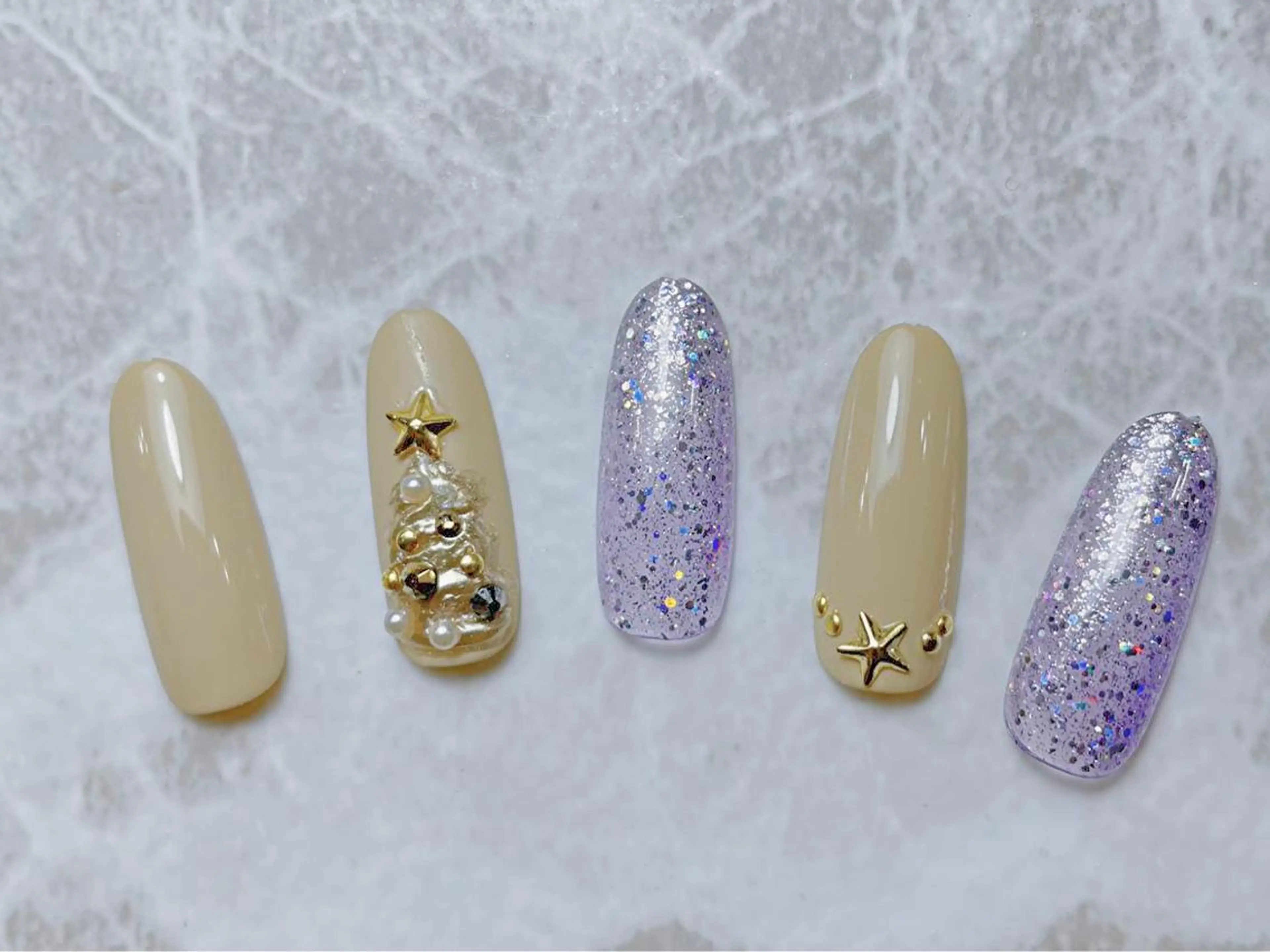 ネイル ハンドネイル マジック ミラーのネイルデザイン