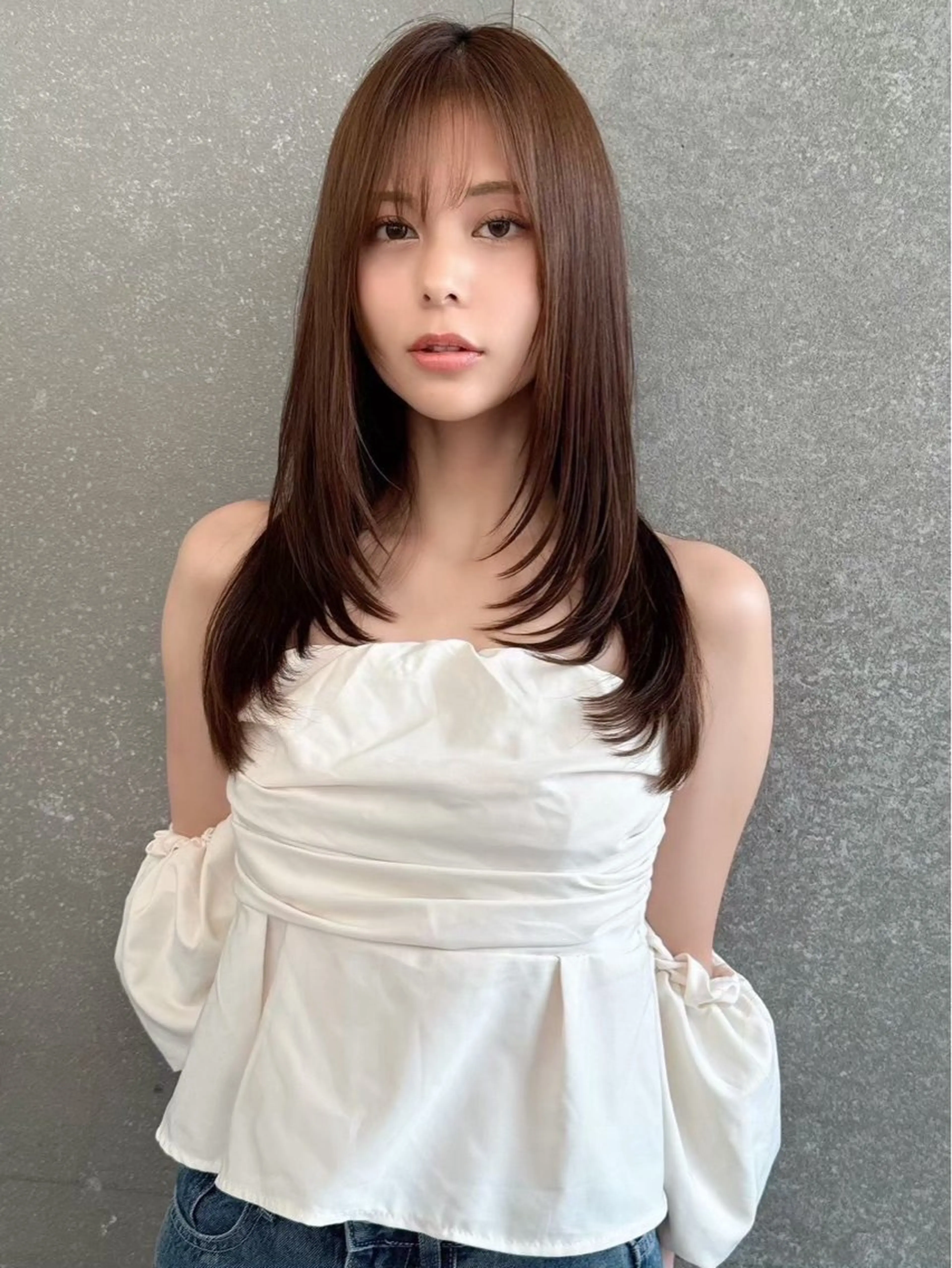 セミロング 川村 愛依花のヘアスタイル