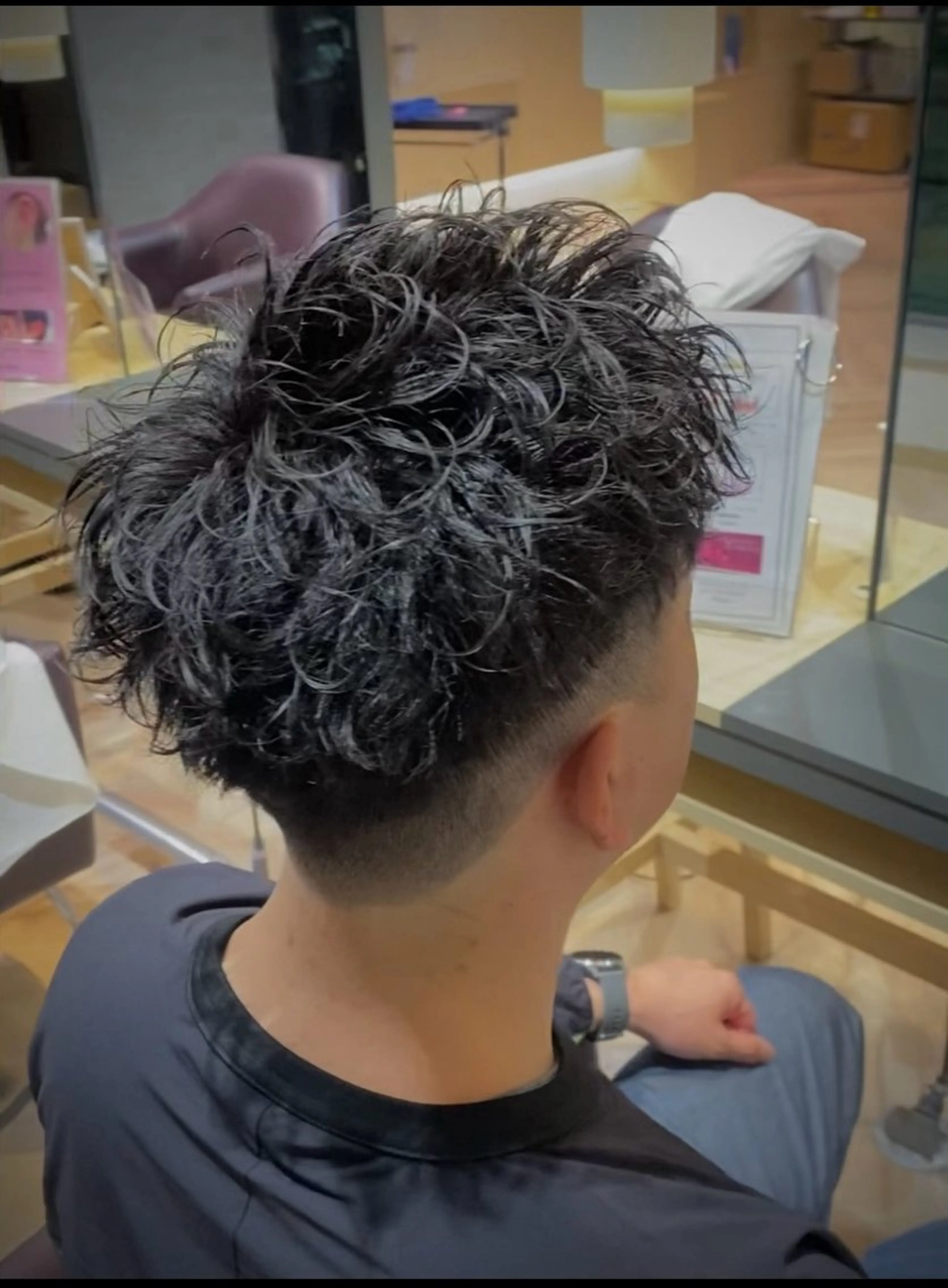 メンズ メンズ特化/フェザー /パーマ/伊勢元のヘアスタイル