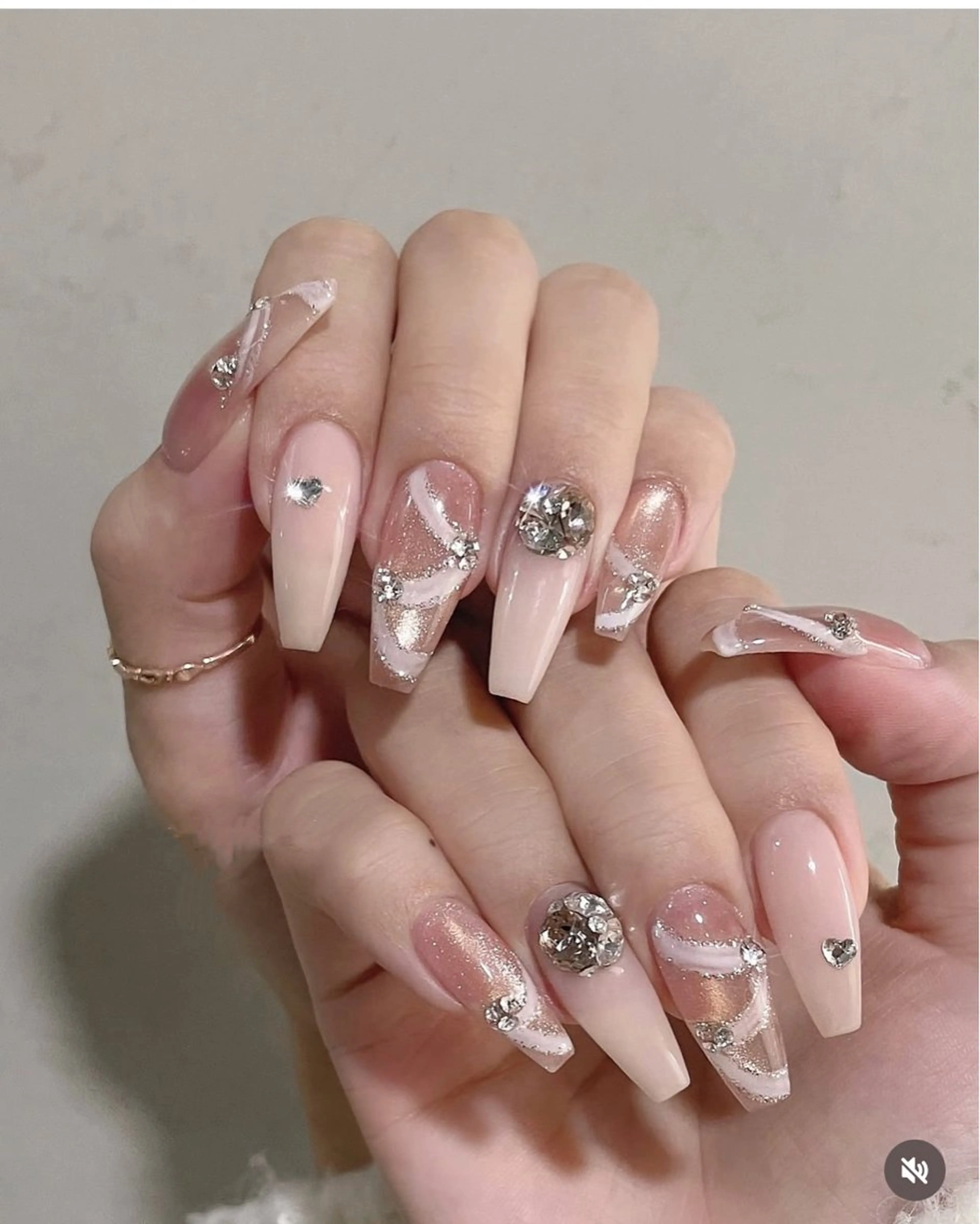 ネイル ハンドネイル Sanie Salonのネイルデザイン