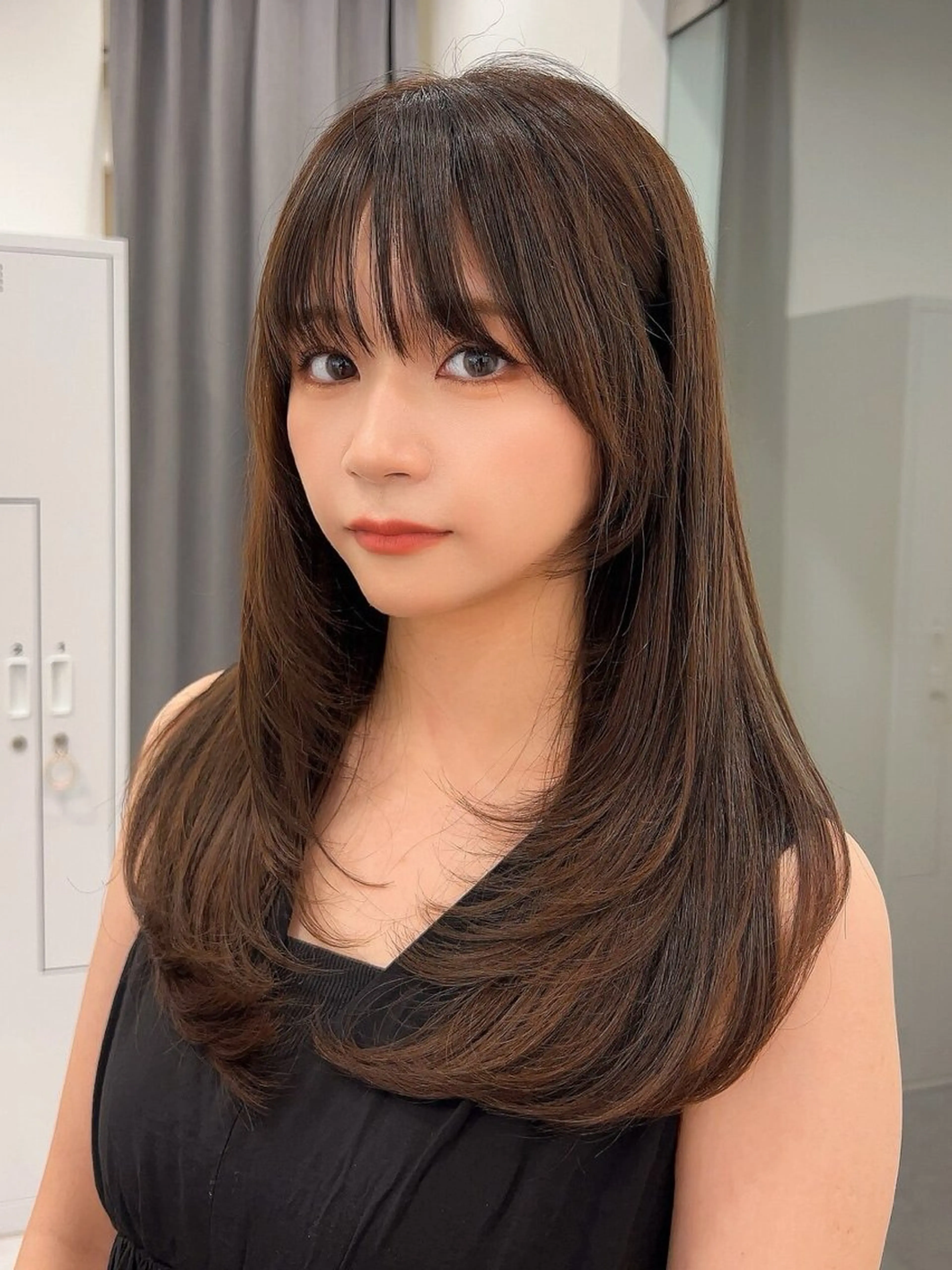 カット ヘアカラー トリートメント 透けるカラー/レイヤ ー❄️KIRATOのヘアスタイル