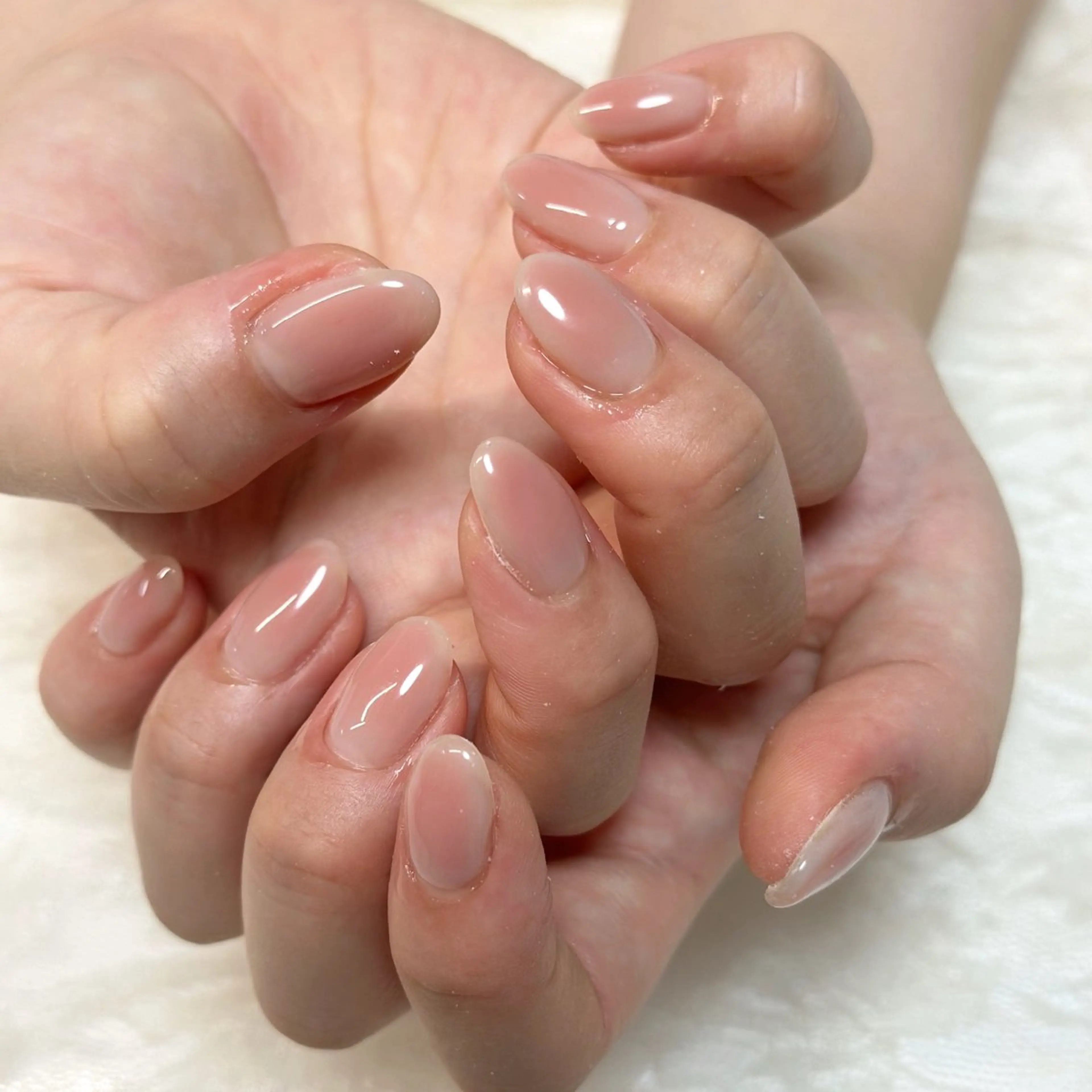 ネイル チークネイル nailist yuiのネイルデザイン