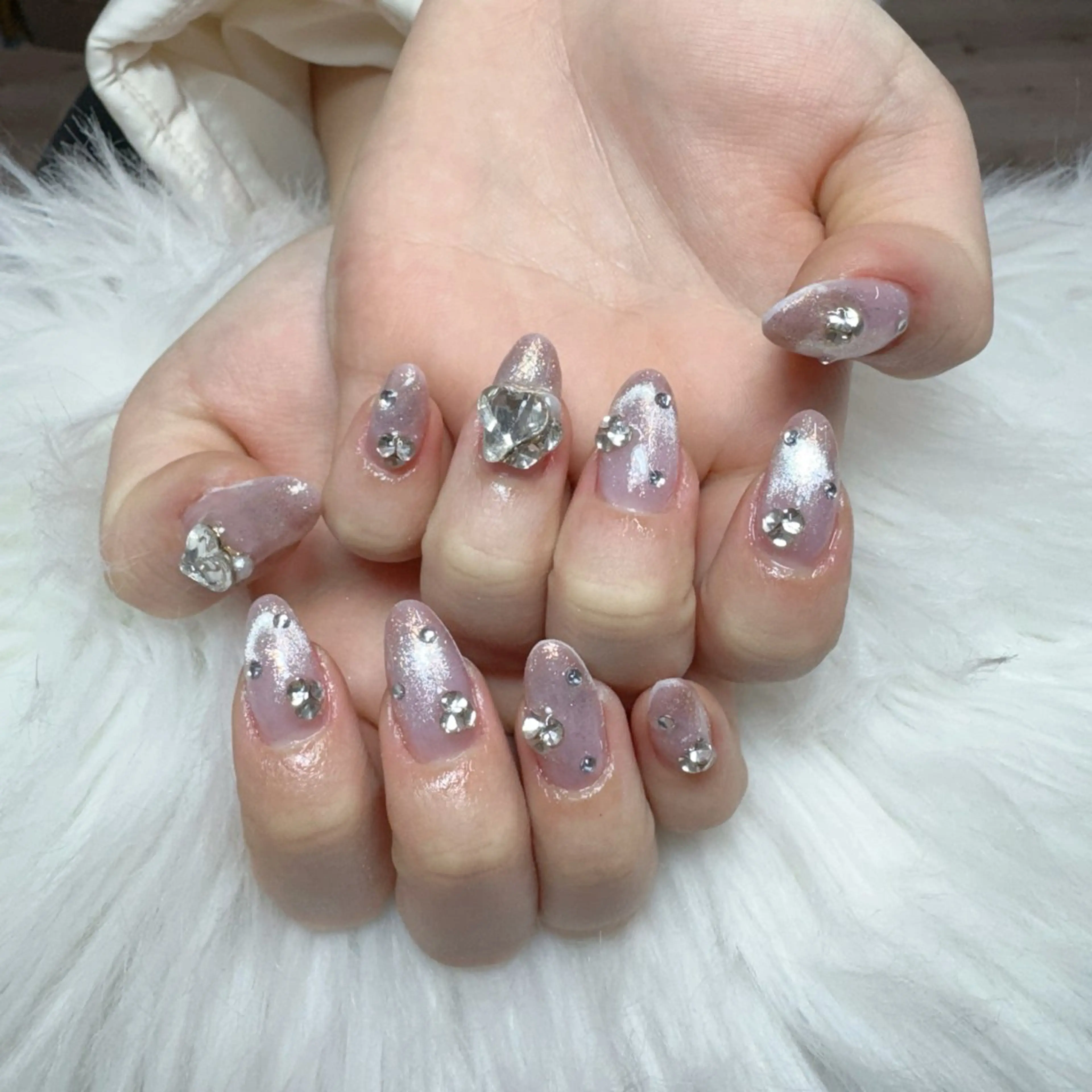 ネイル ハンドネイル 🎀nana🫧 ワンホンネイル🎀のネイルデザイン