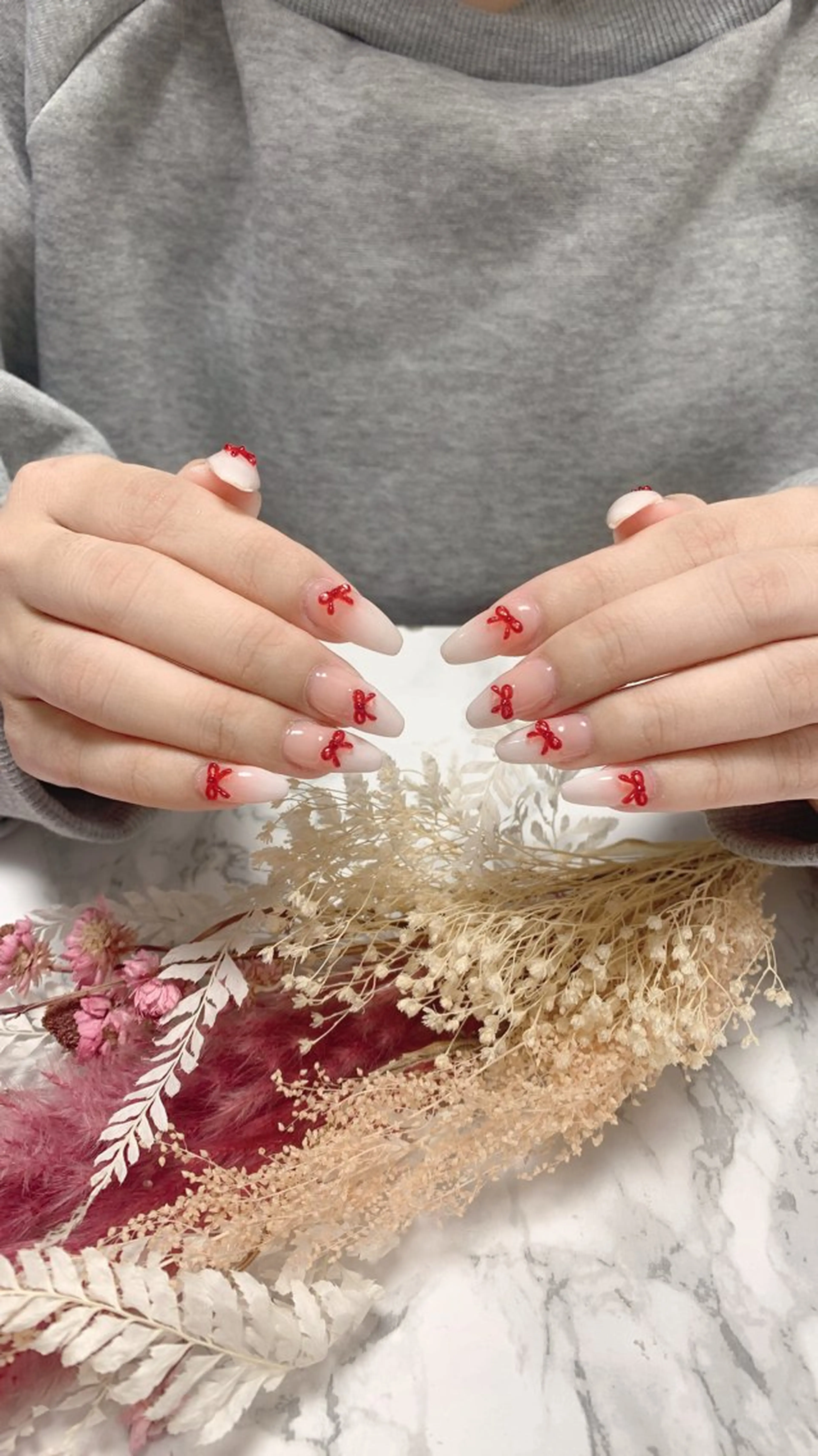 ネイル はな💎ネイル ワンホン、長さ出しのネイルデザイン