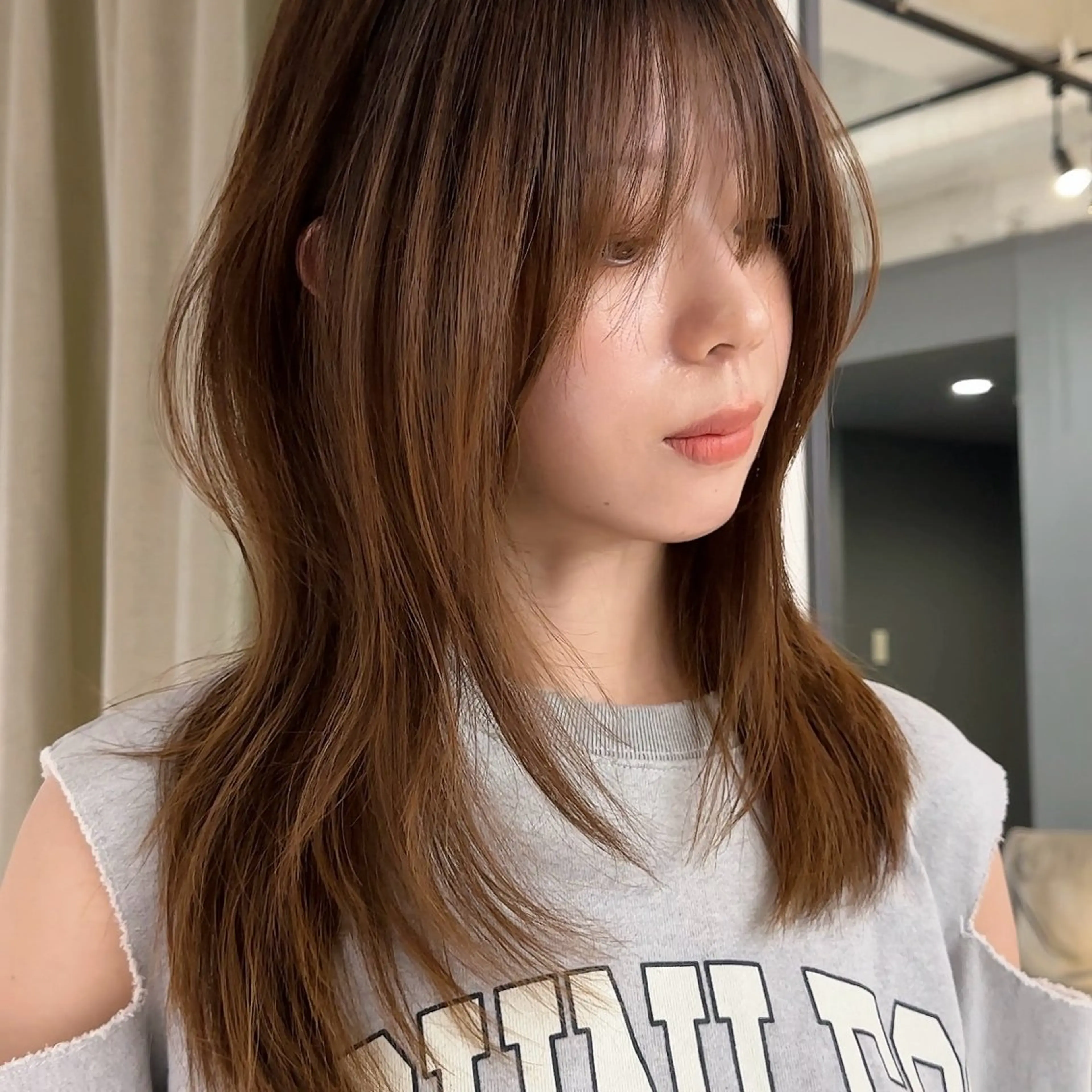 セミロング 岸本 理希のヘアスタイル