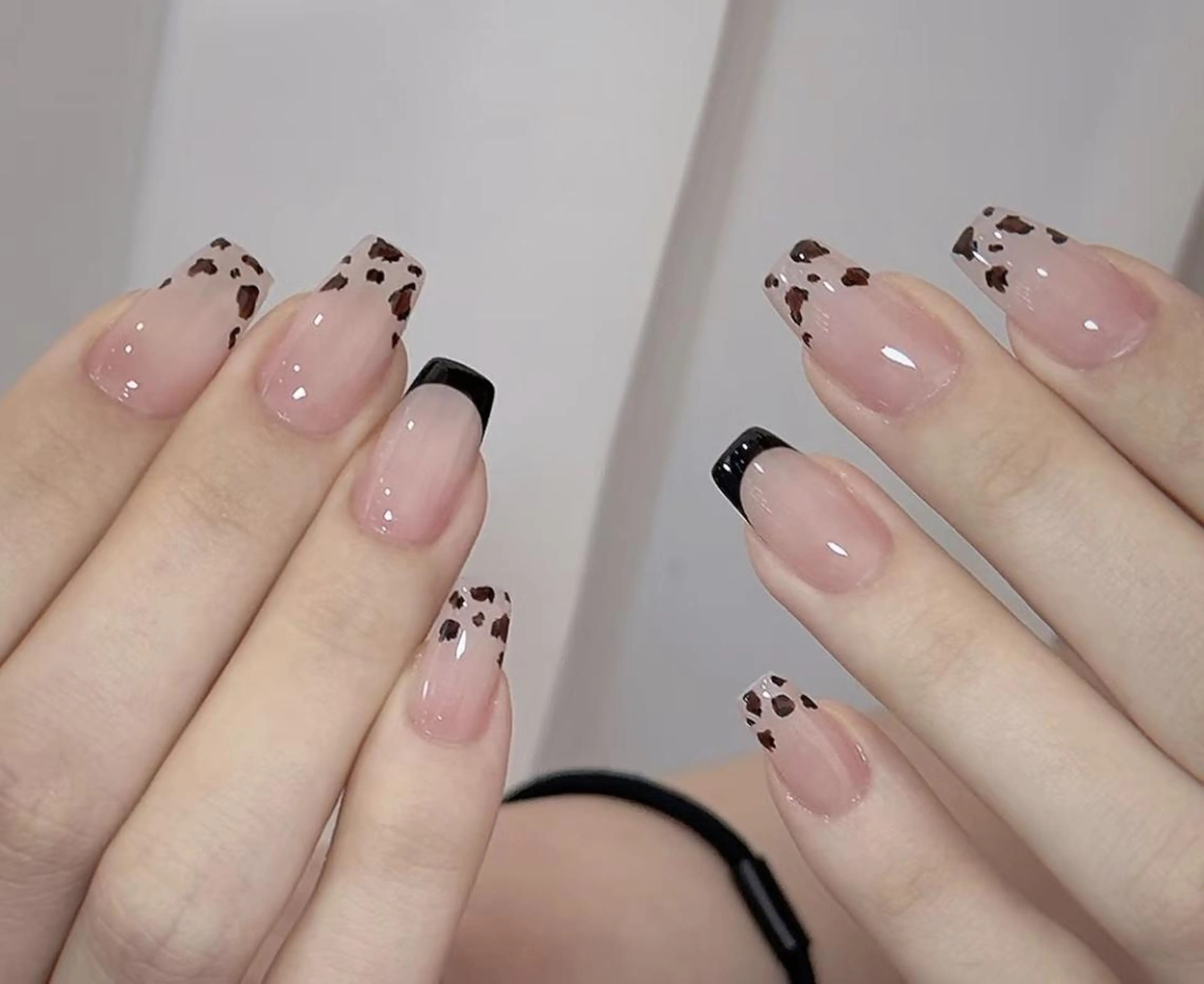 ネイル ハンドネイル 🎀 Ayaka_nailのネイルデザイン