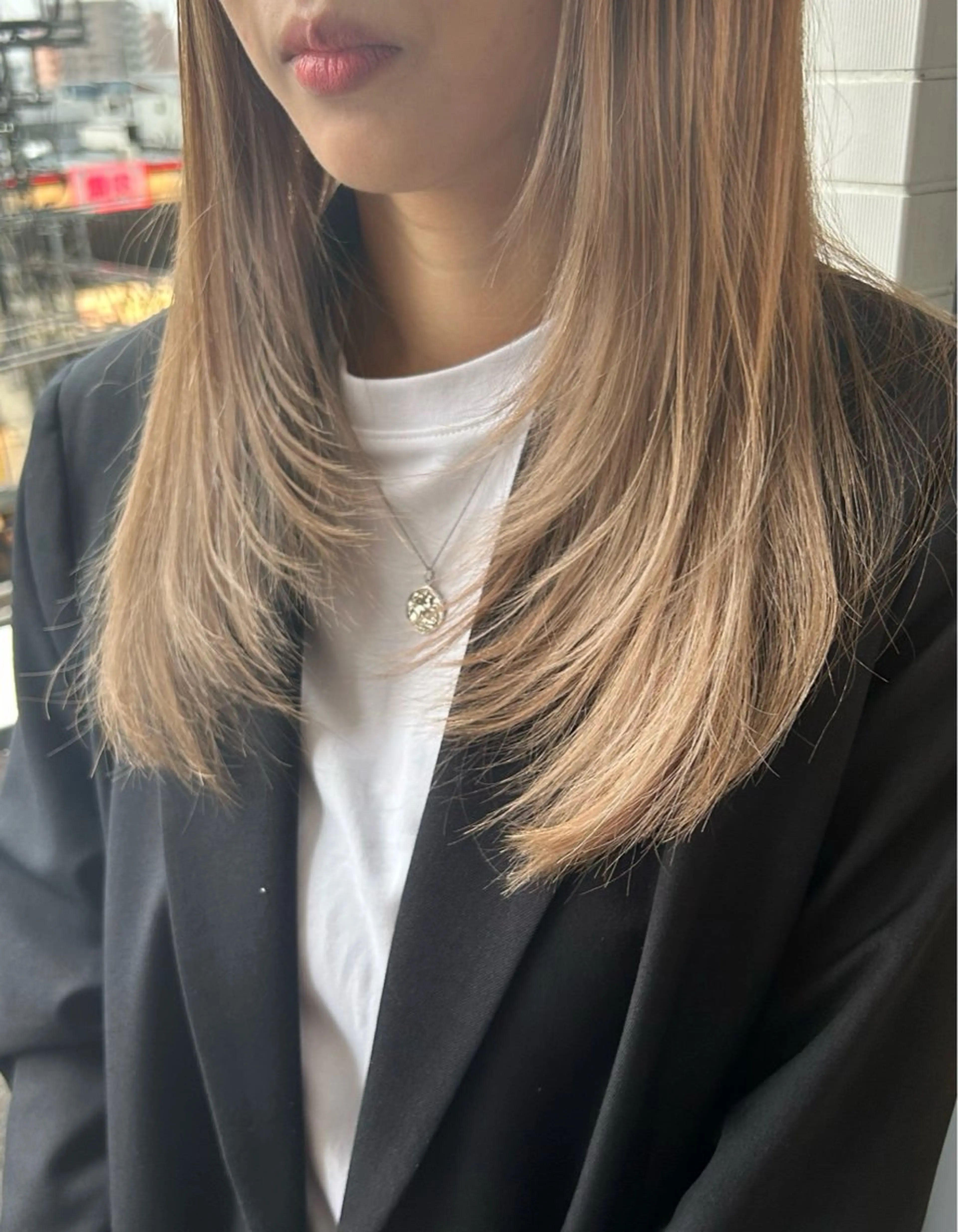 ロング カラー カット ヘアカラー 砂野 真璃奈のヘアスタイル