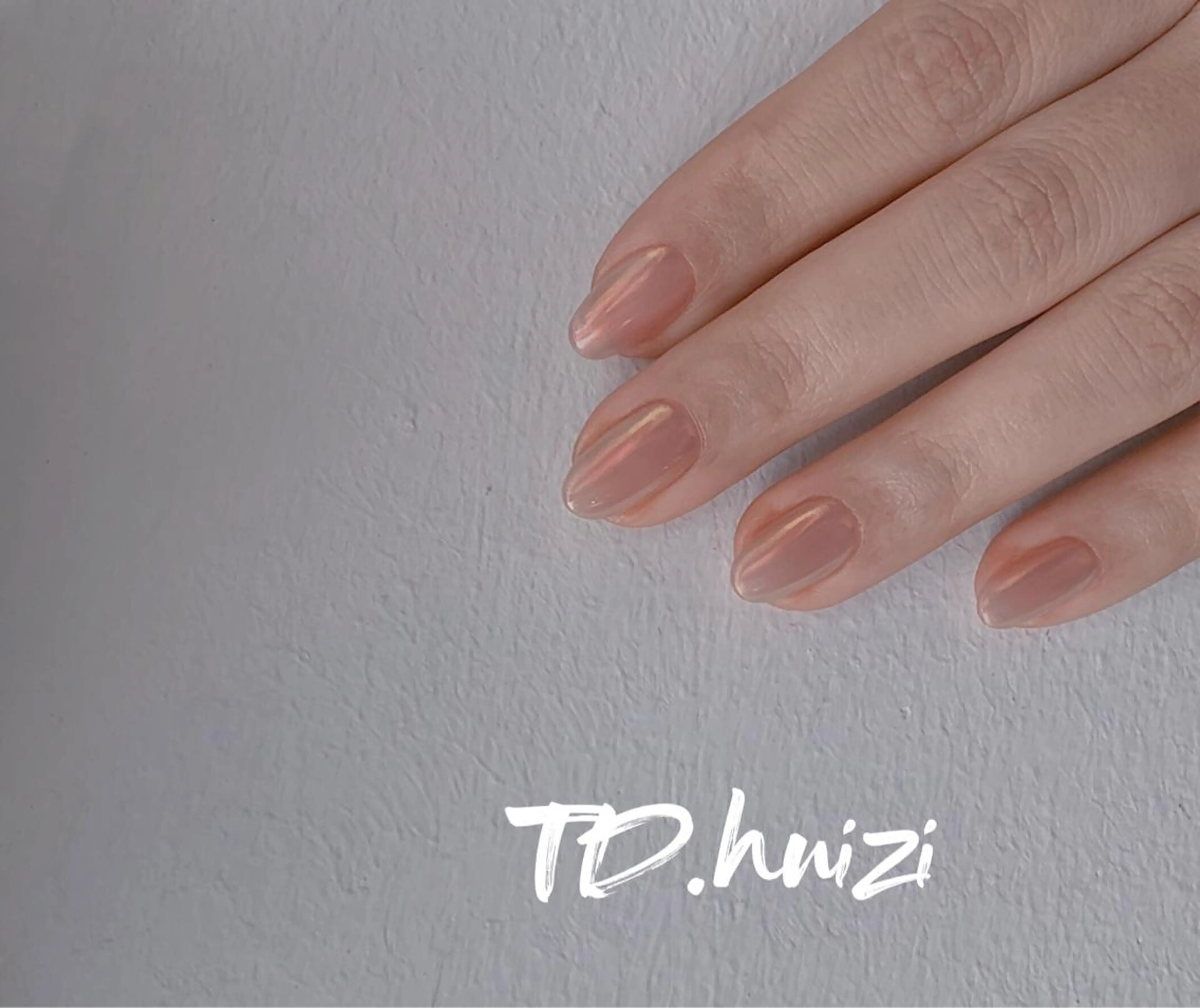 ミディアム めぐみのネイルサロン スタッフ練習のネイルデザイン