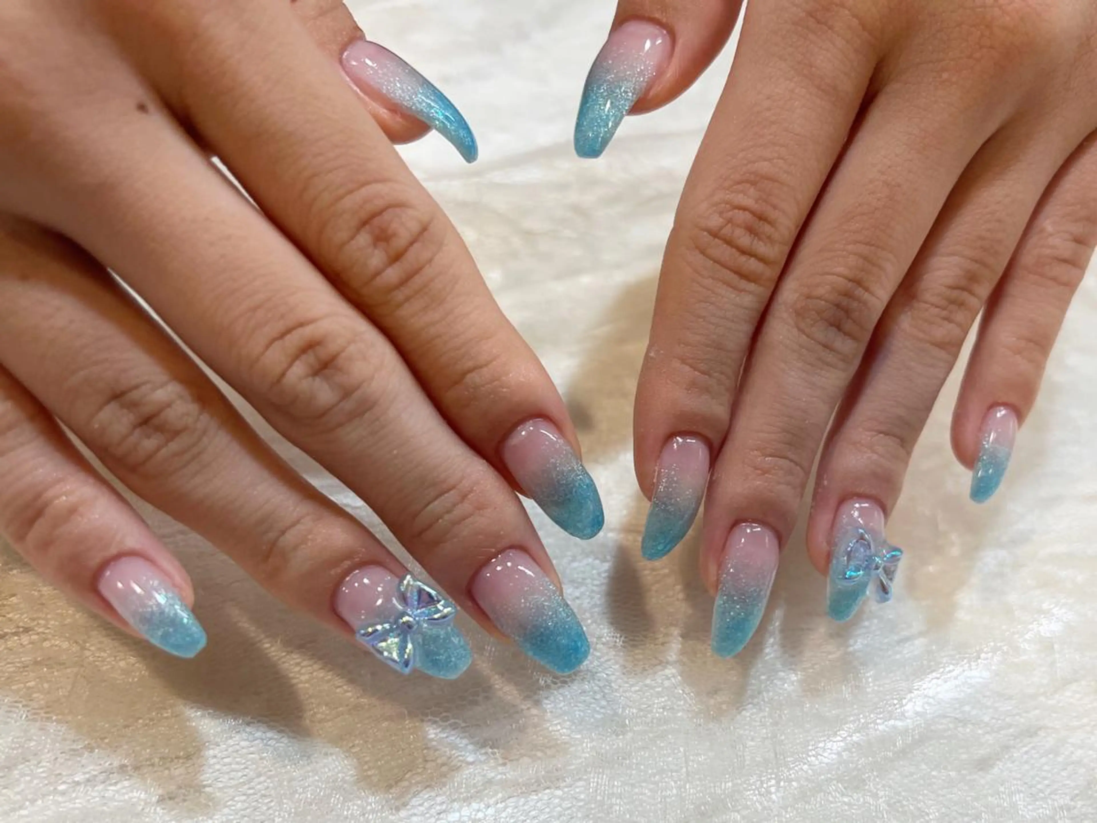 ネイル グラデーション nailist yuiのネイルデザイン