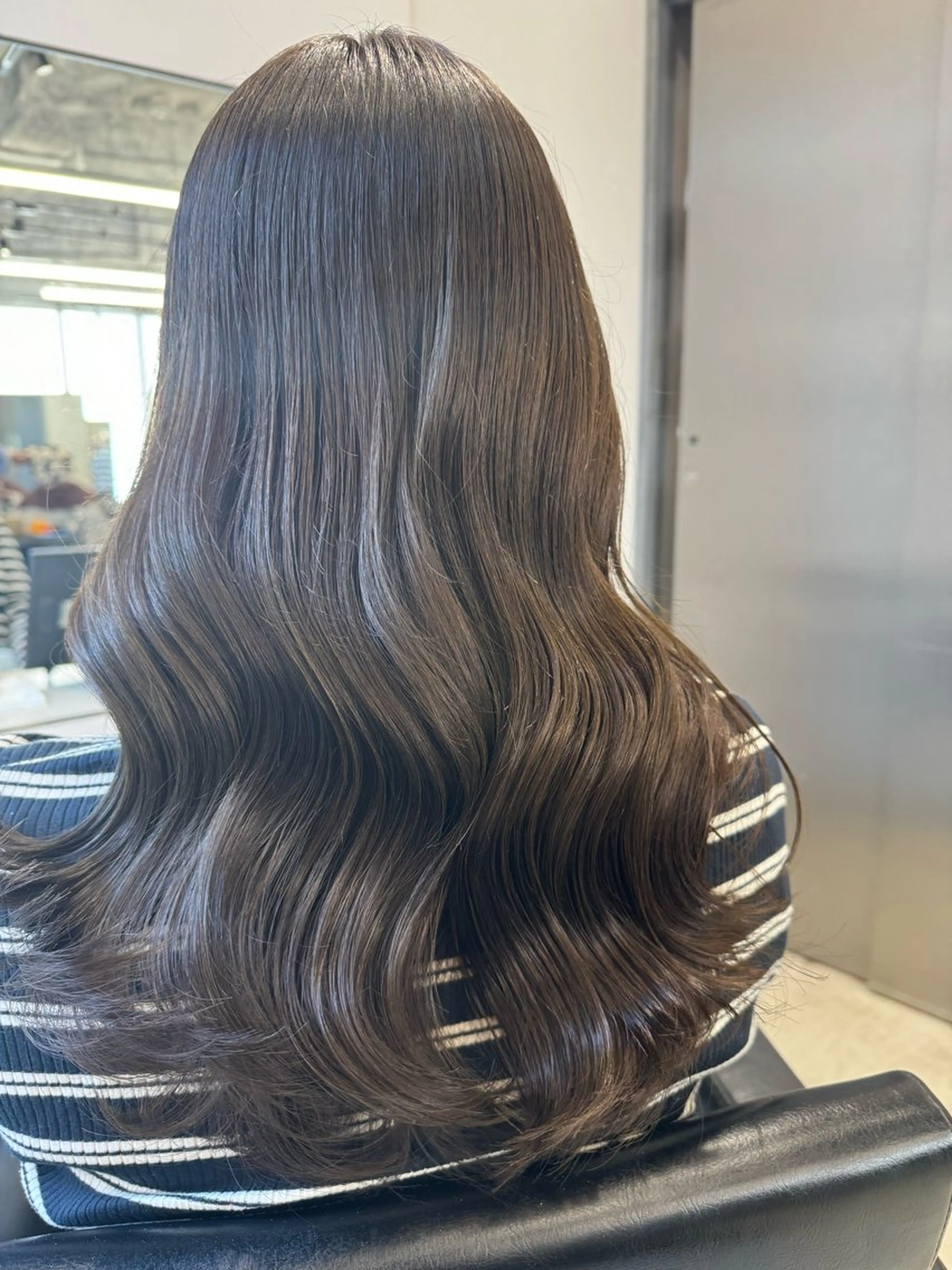 ロング カラー 透明感カラー✨艶髪 制作🌱山根あゆみのヘアスタイル