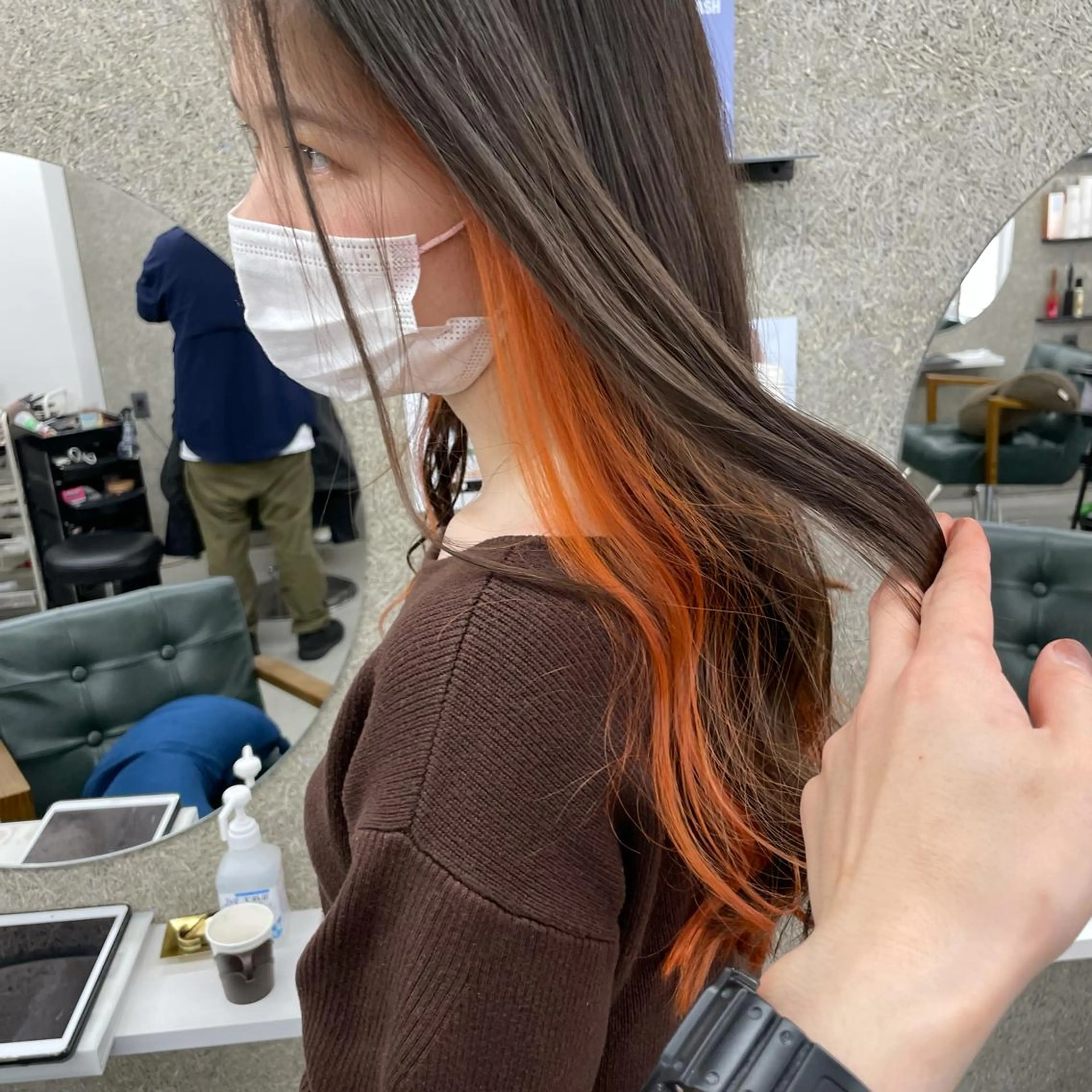 セミロング カラー Lull1人美容室 バレイヤージュのヘアスタイル